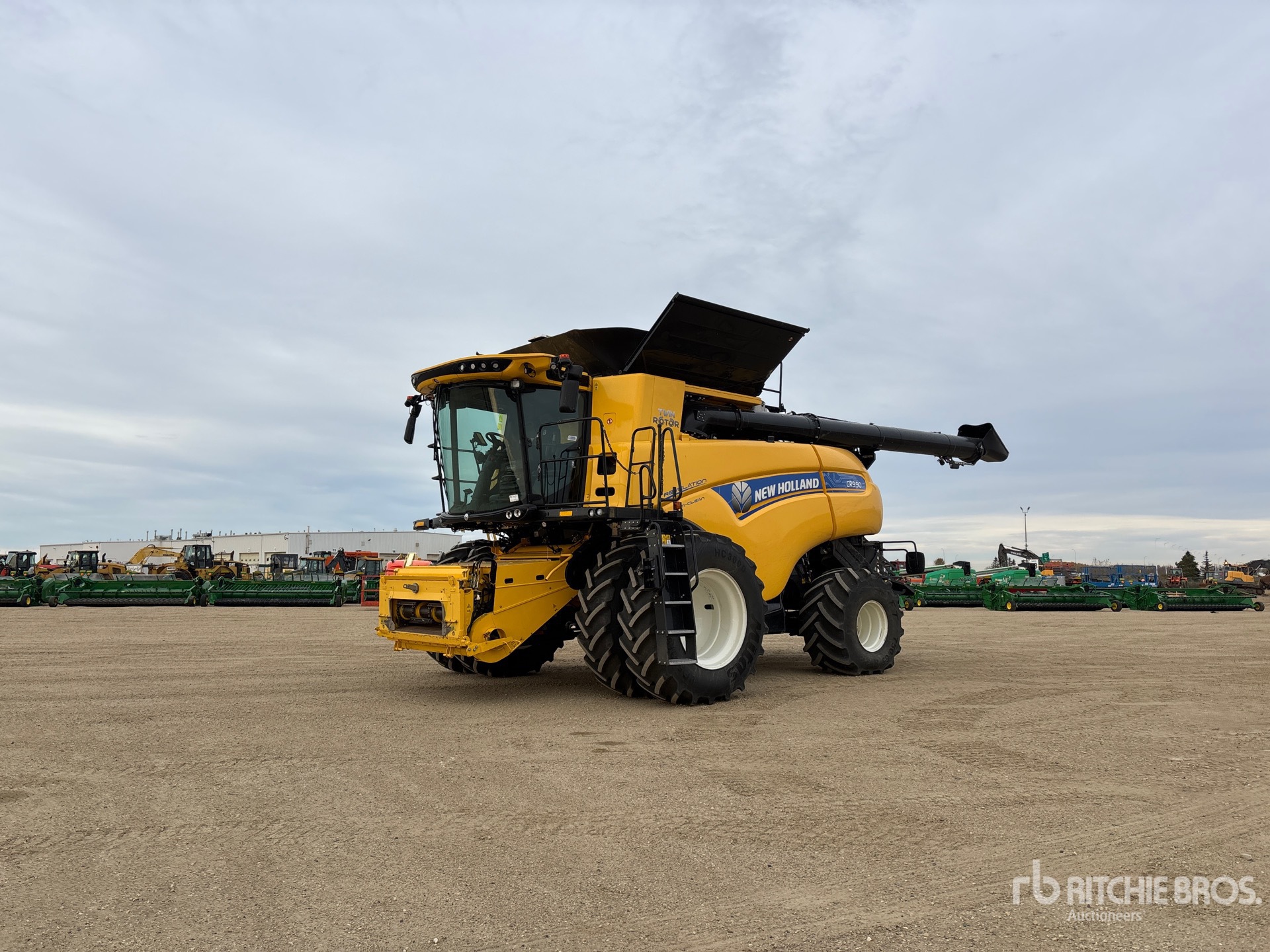 2021 New Holland CR9.90