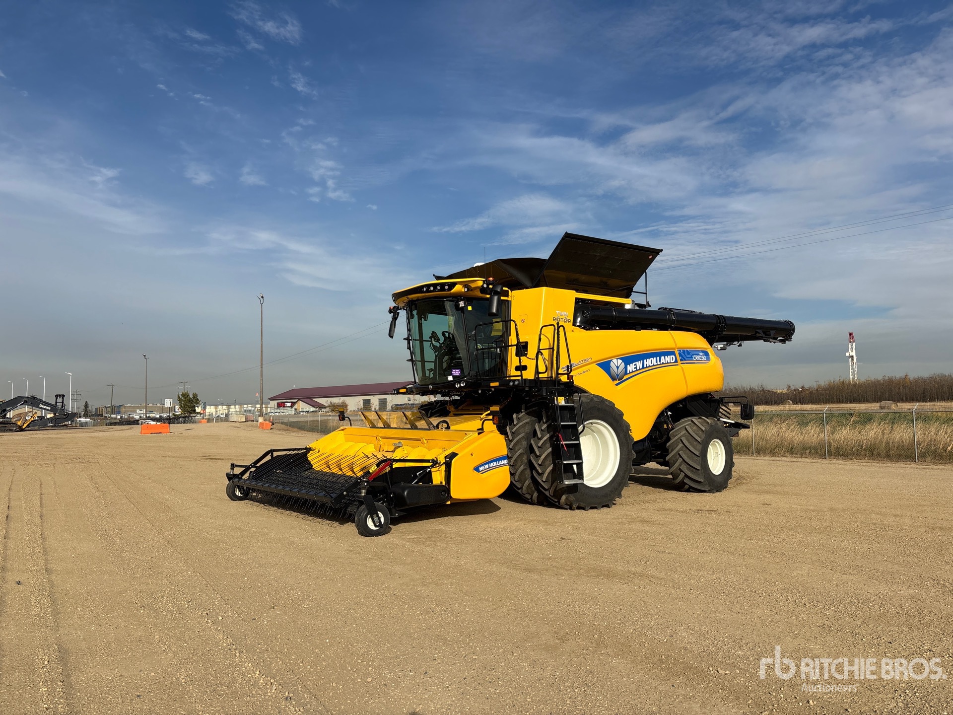 2023 New Holland CR 10.90