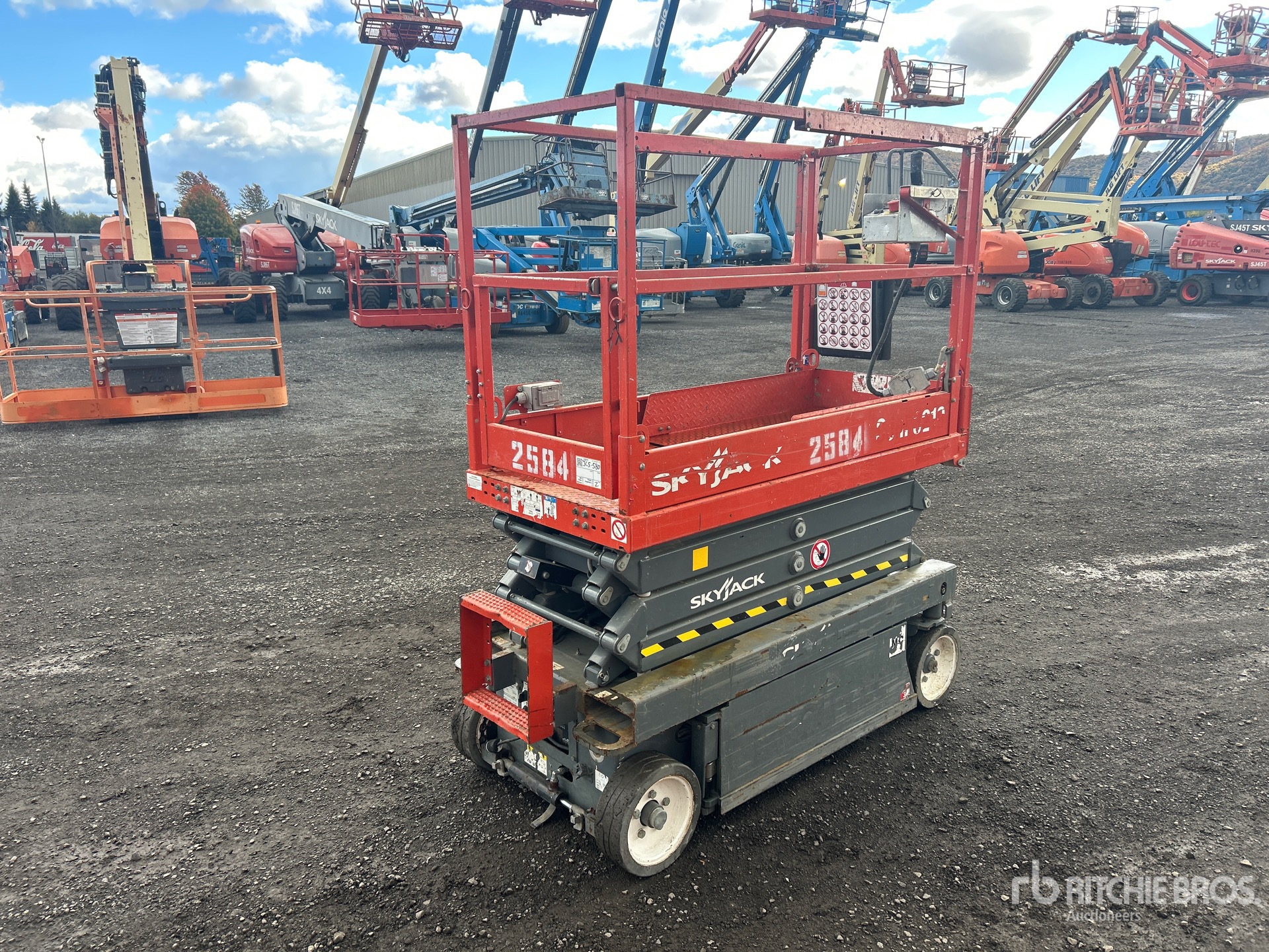 2017 Skyjack SJIII3219