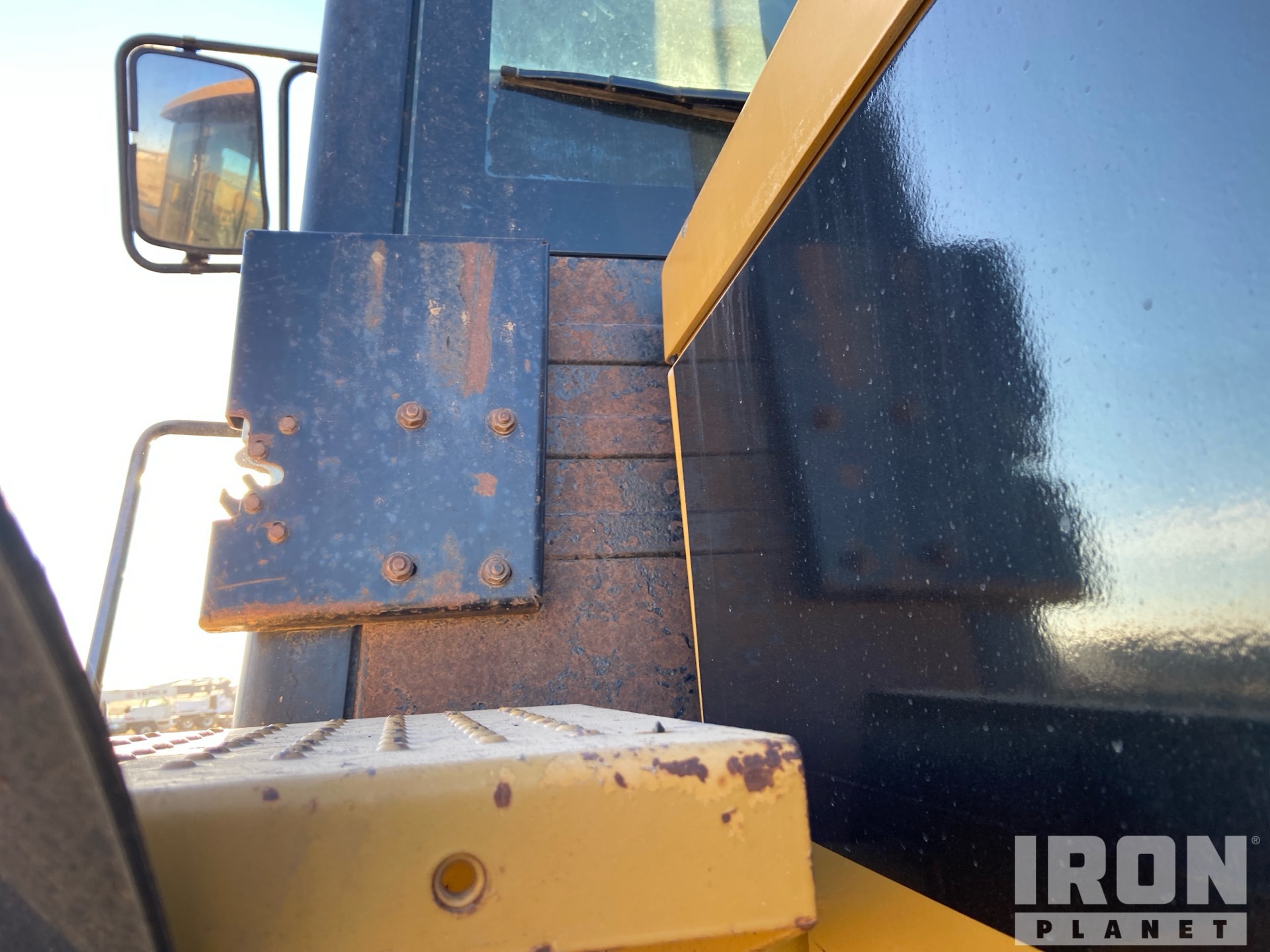 2004 Caterpillar 962G SERIES II