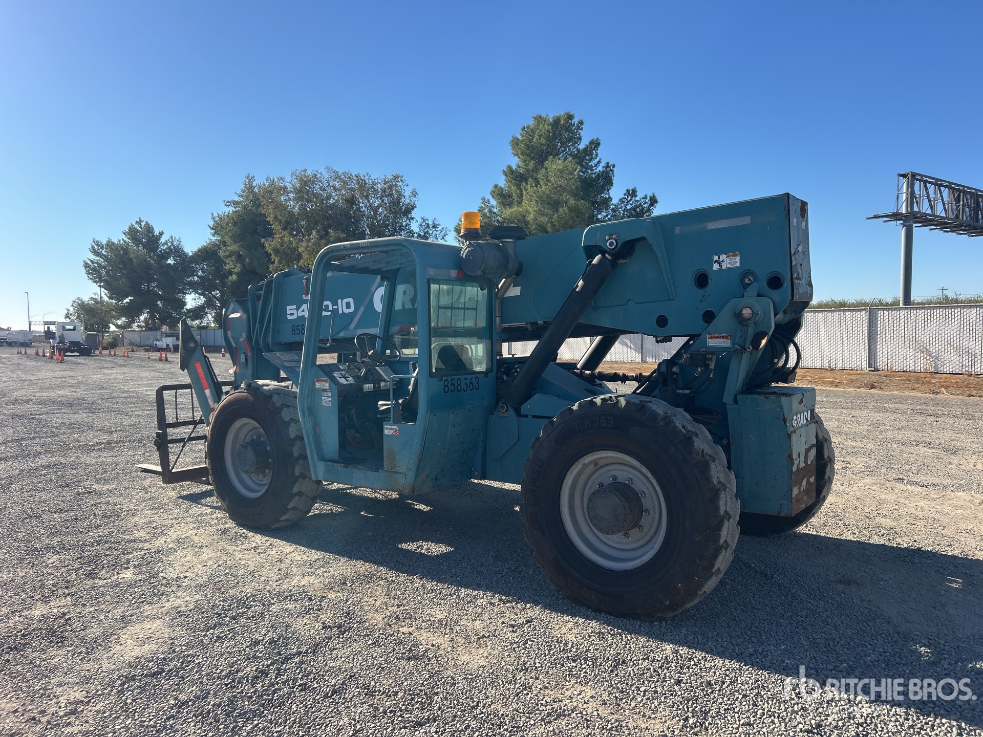 2002 Gradall 544D10