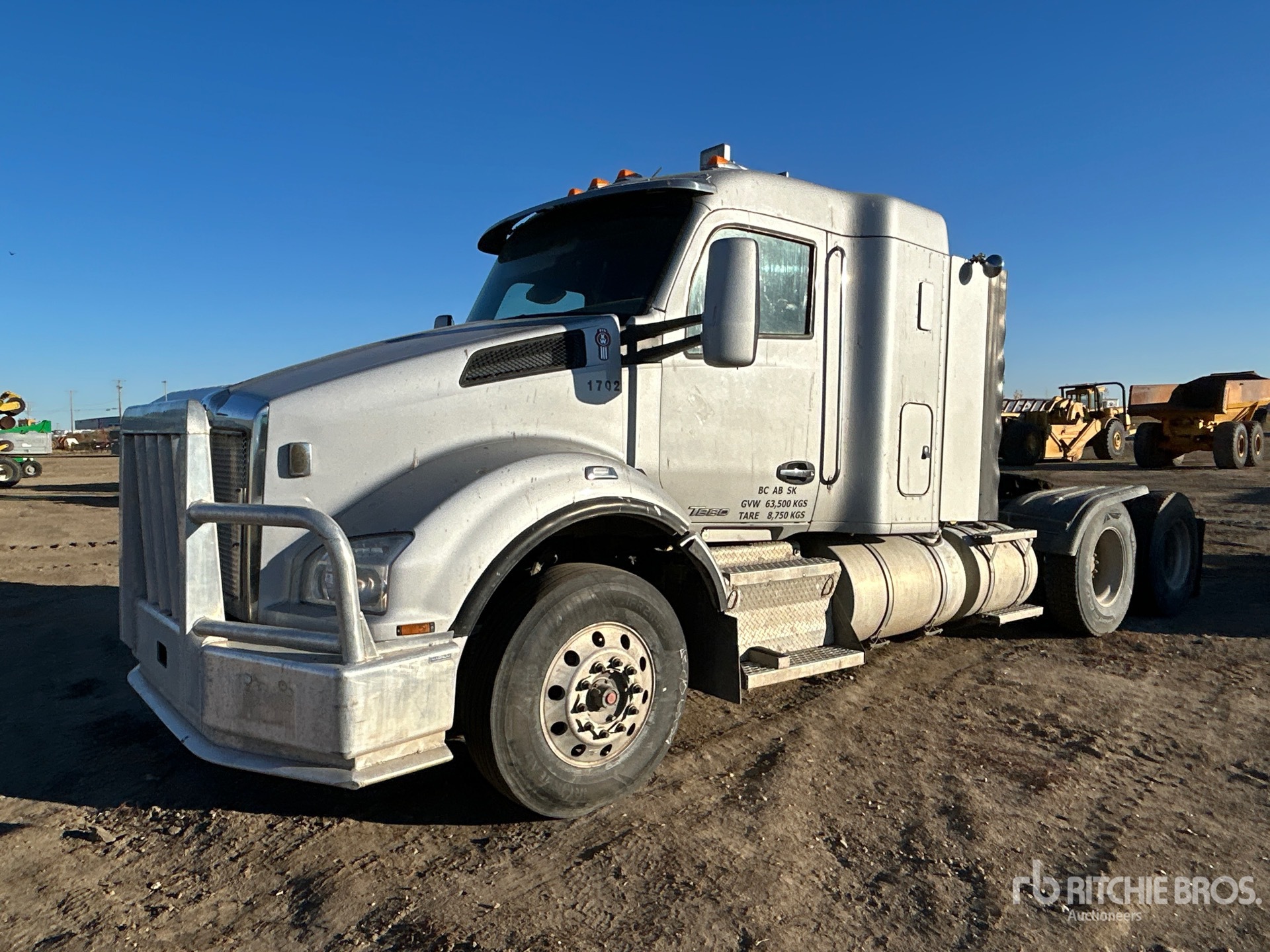 Photo of 2018 Kenworth T880