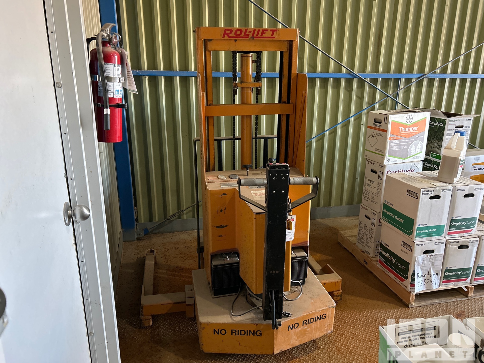 Rol-Lift 2500 LB ELECTRIC