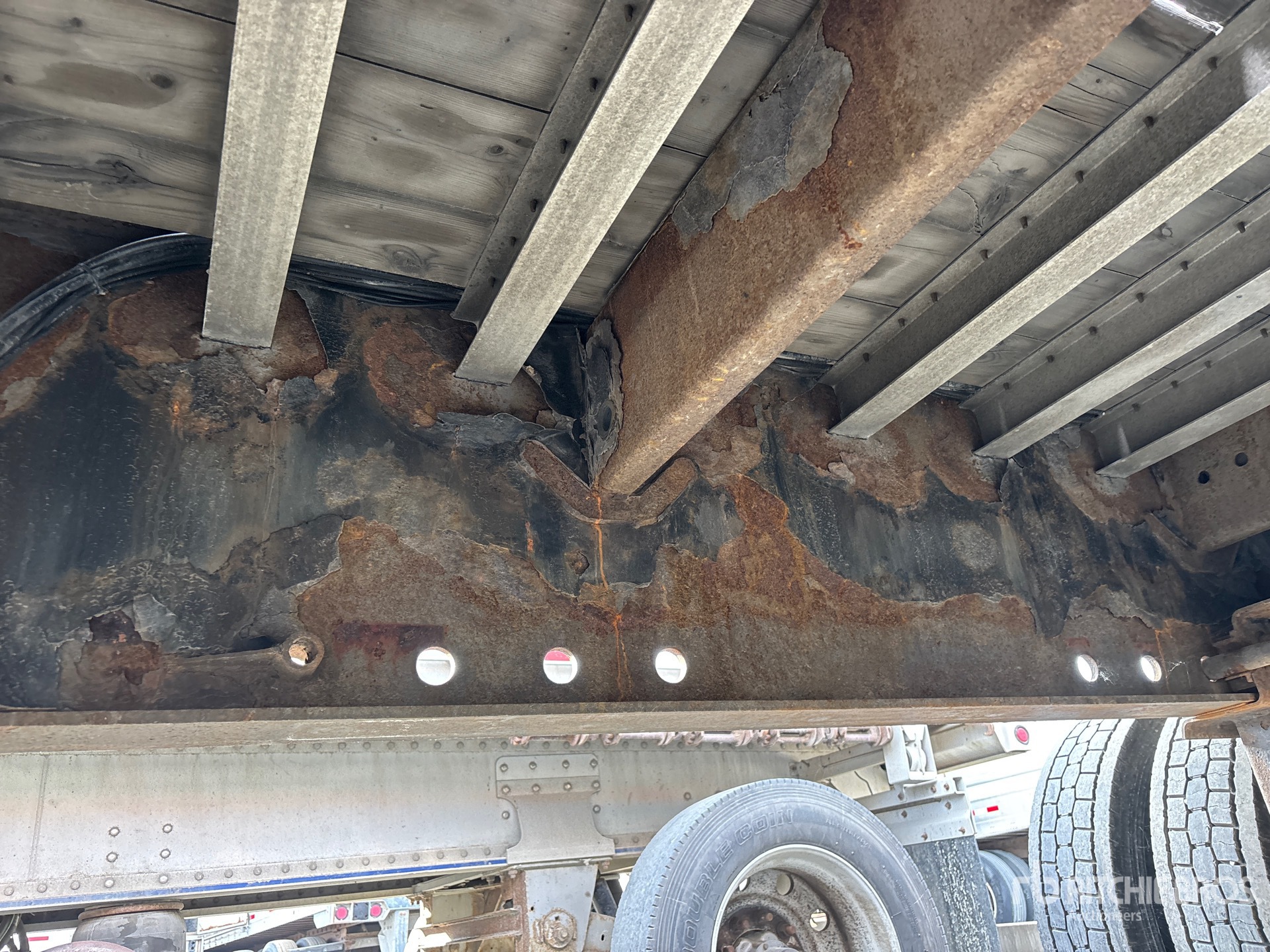 2011 Load King  48 FT T/A