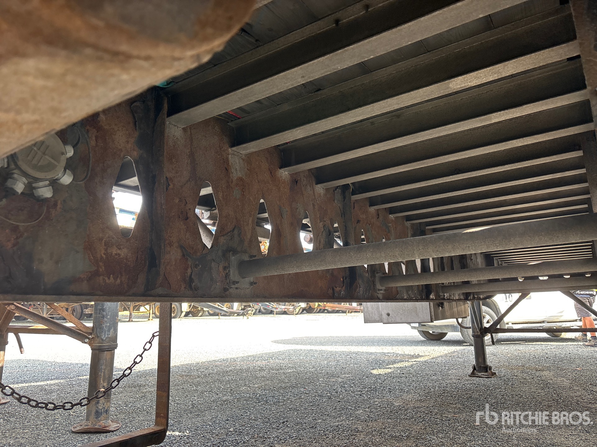 2011 Load King  48 FT T/A