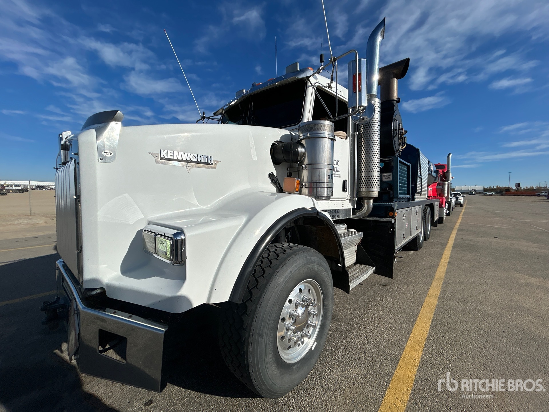 2005 Kenworth T800B