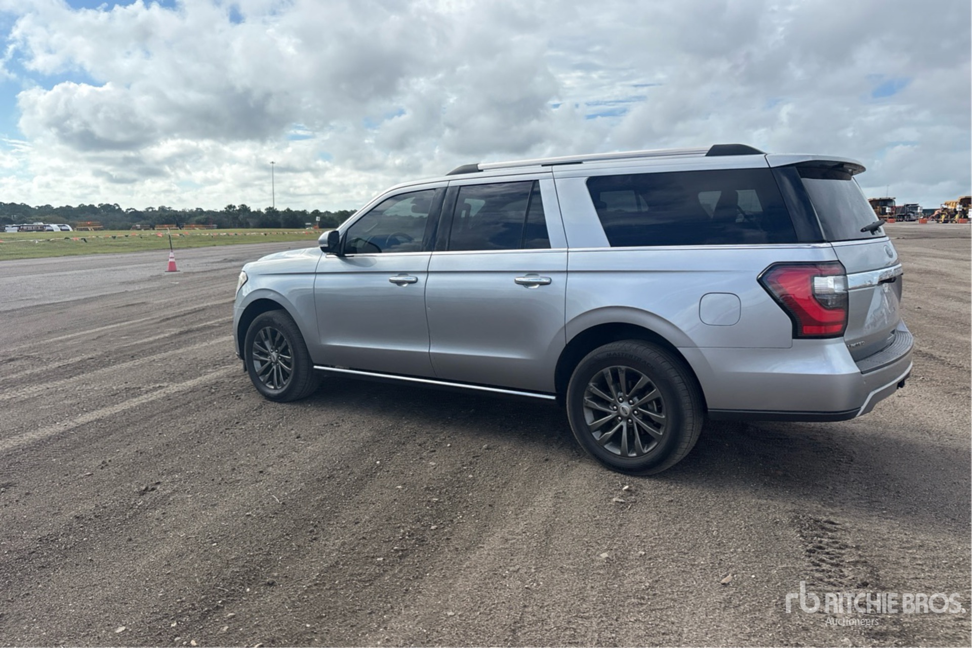 2020 Ford EXPEDITION