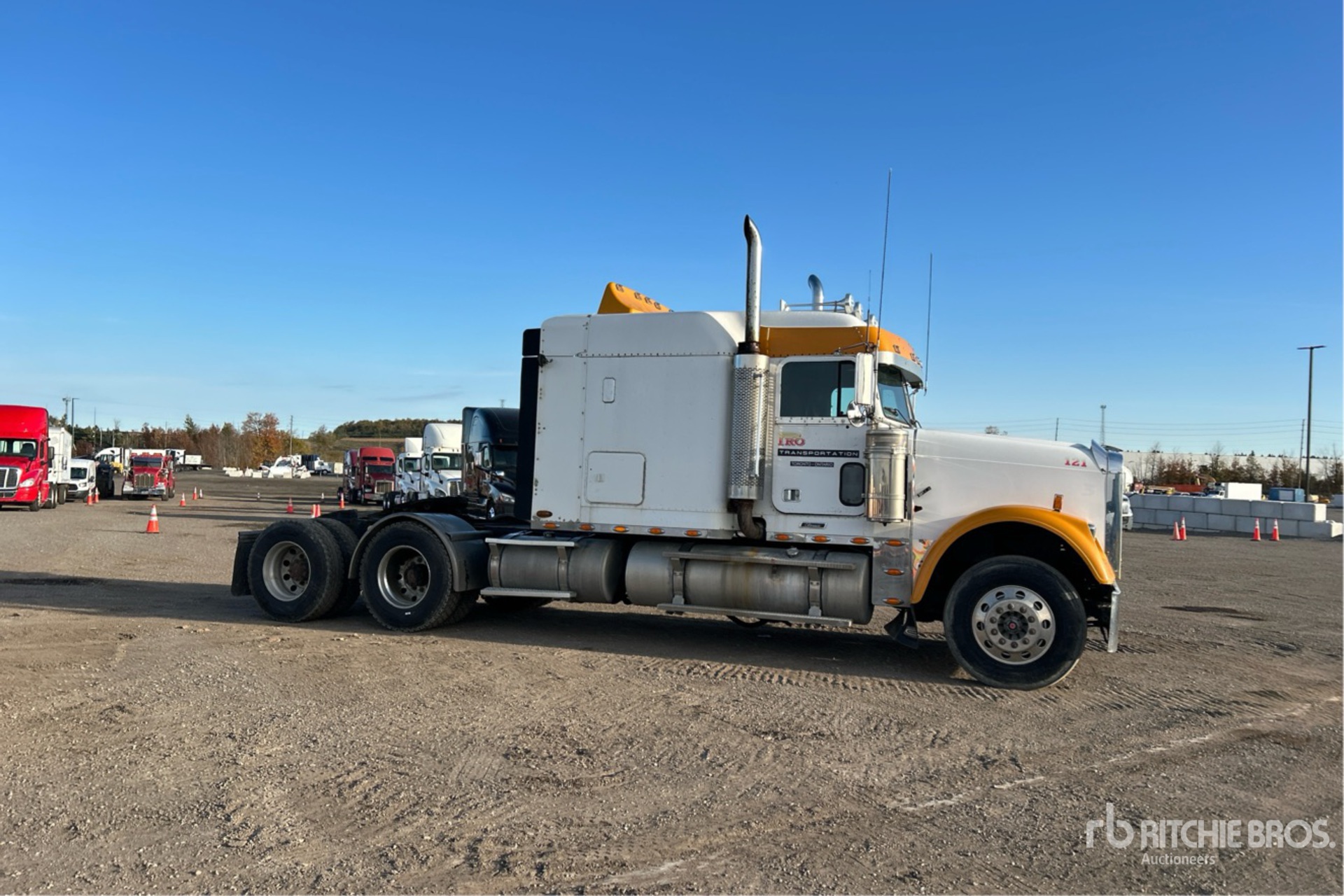 2005 Freightliner CLASSIC 120