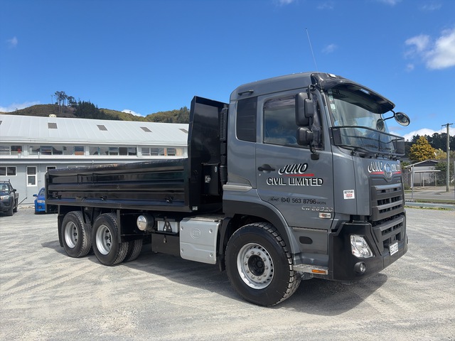 2020 UD CW26390 6x4 8x4 Tipper Truck