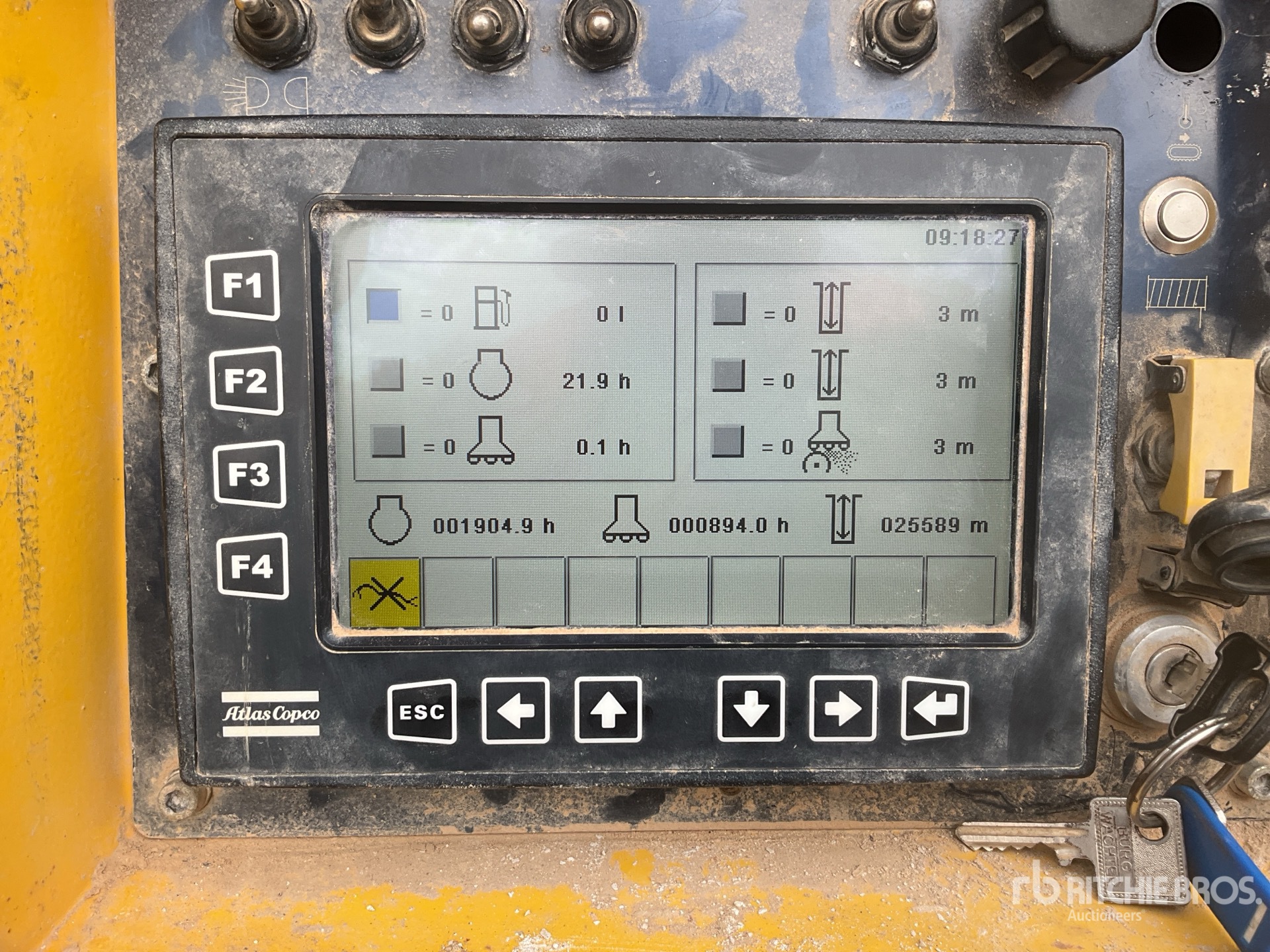 2004 Atlas Copco ROC D7-01