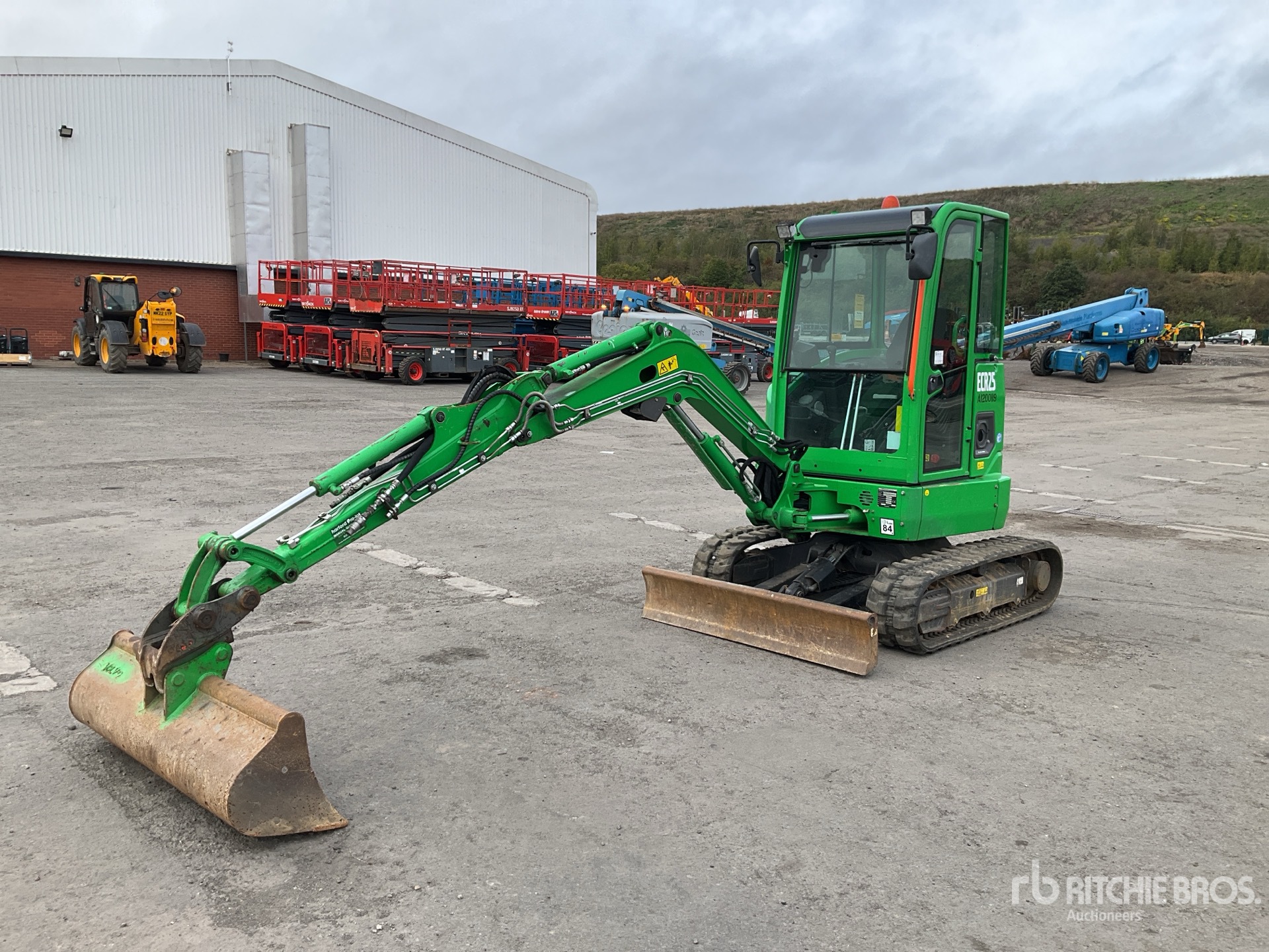 2021 Volvo ECR25