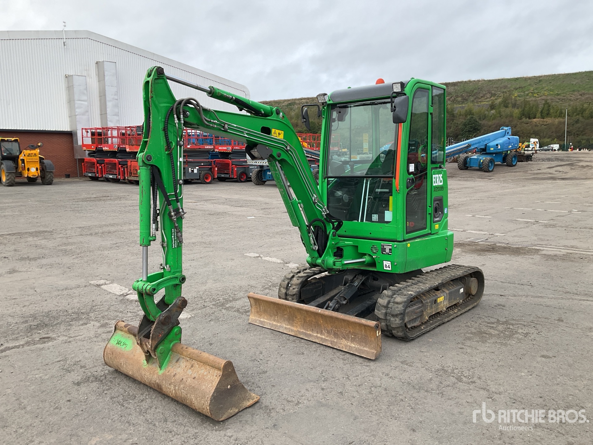 Photo of 2021 Volvo ECR25