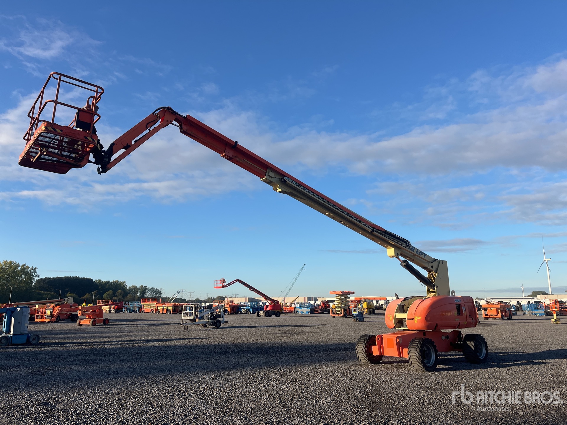 2007 JLG 860SJ