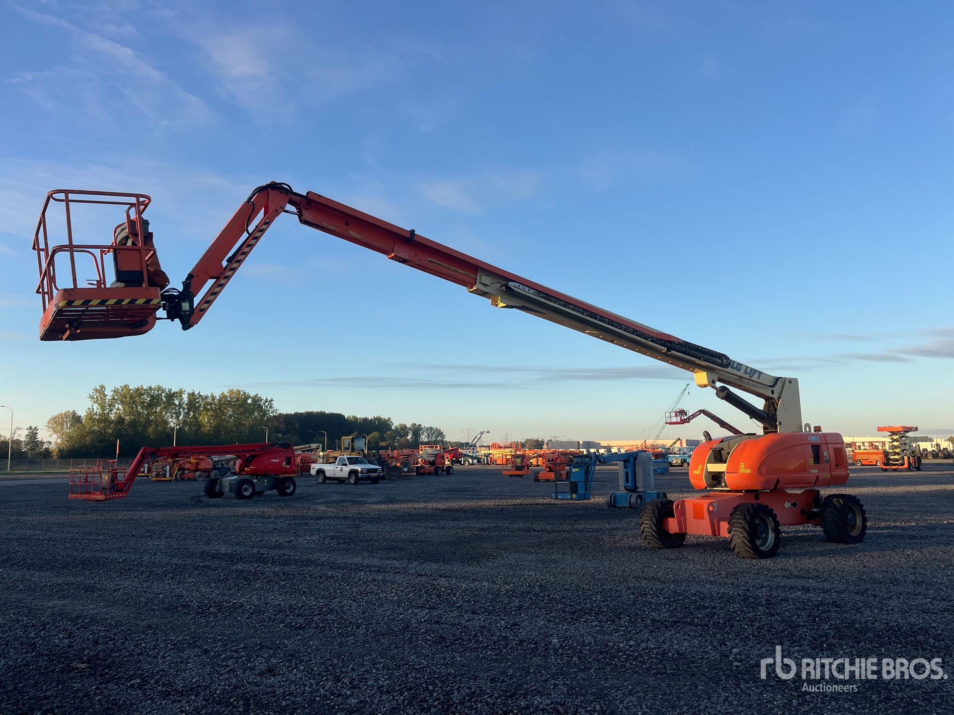 2008 JLG 860SJ