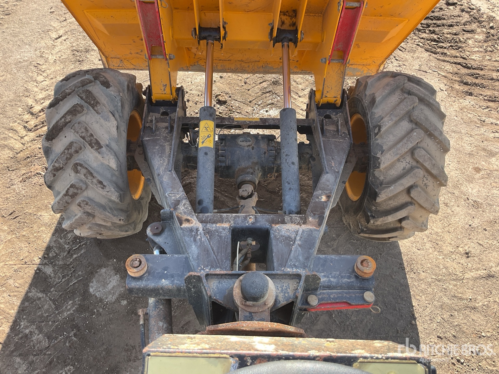 JCB 6TFT