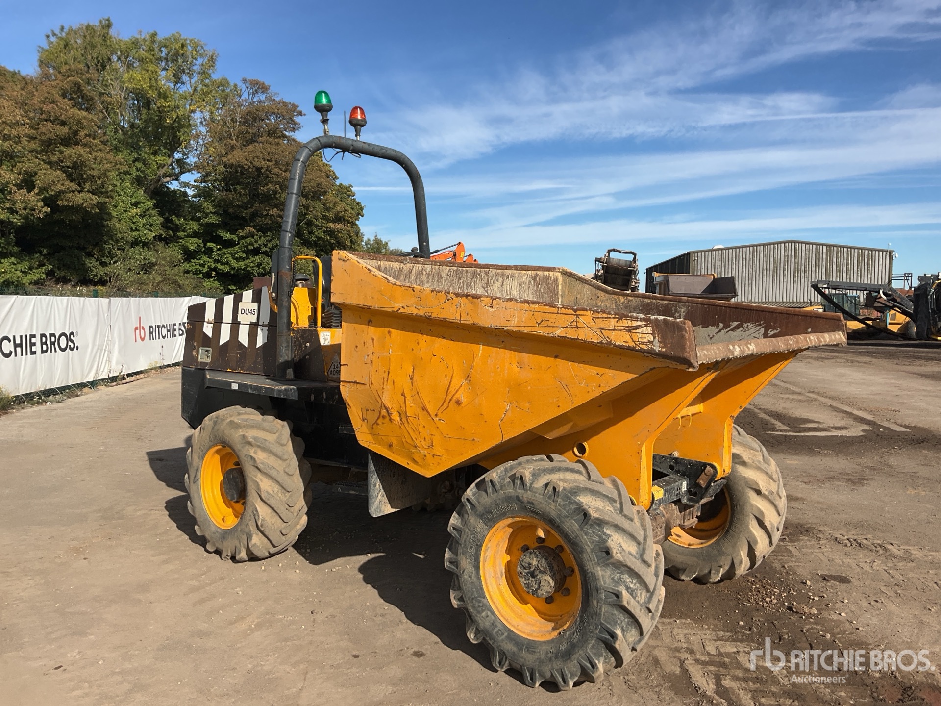 JCB 6TFT
