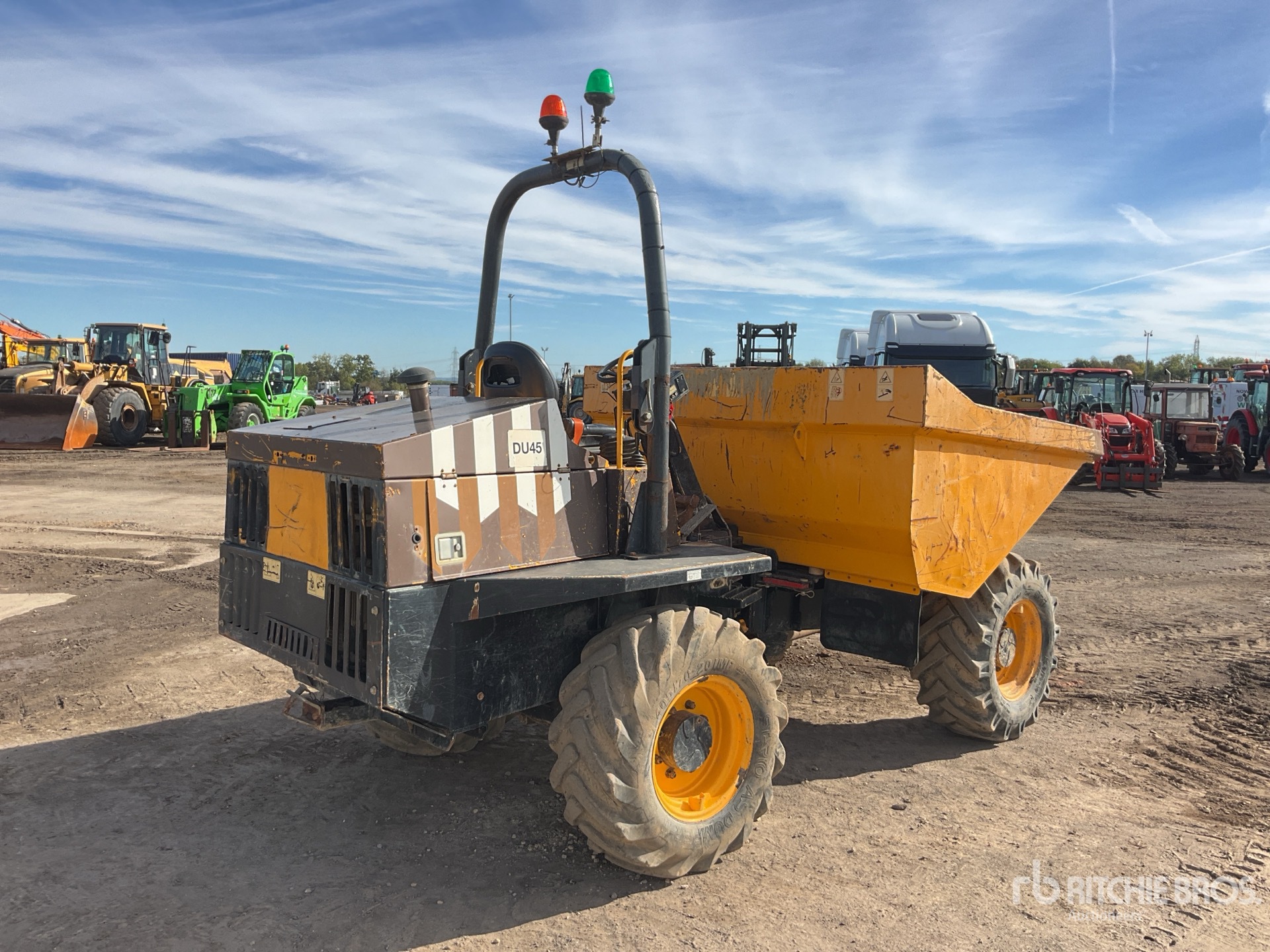 JCB 6TFT