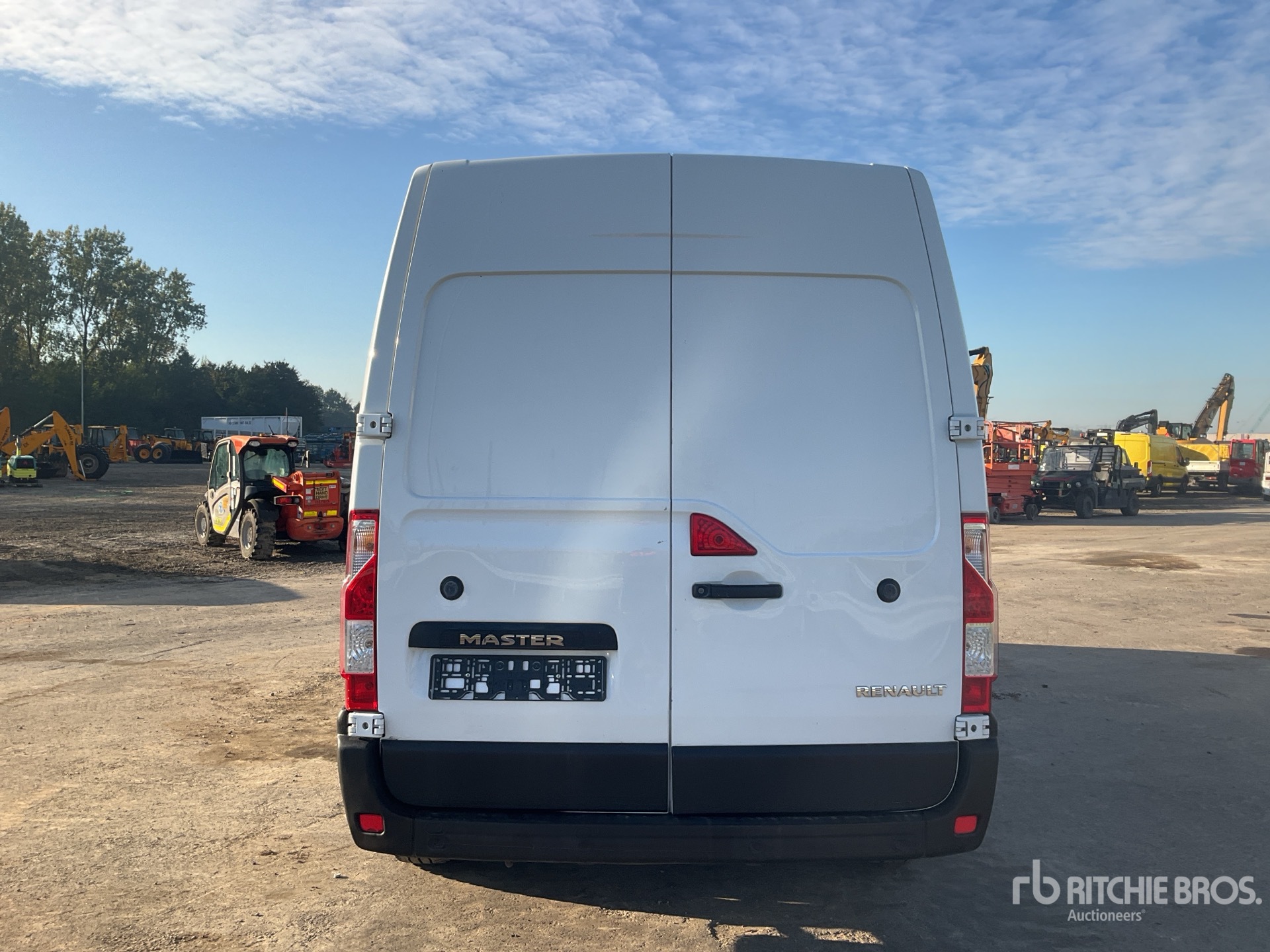 2023 Renault MASTER