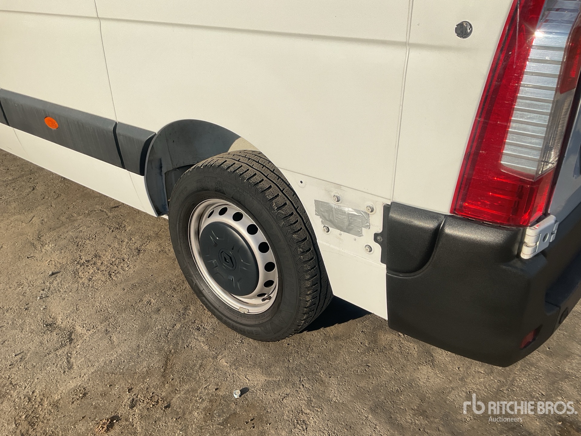 2023 Renault MASTER