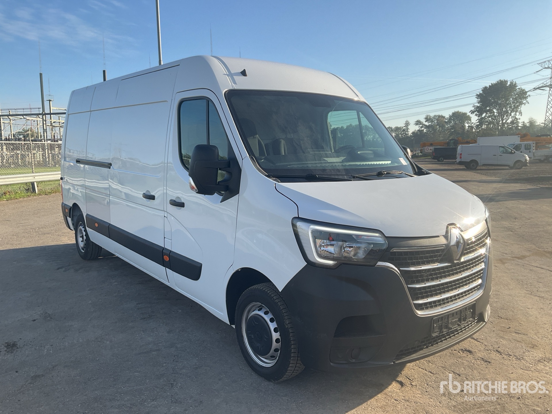 2023 Renault MASTER