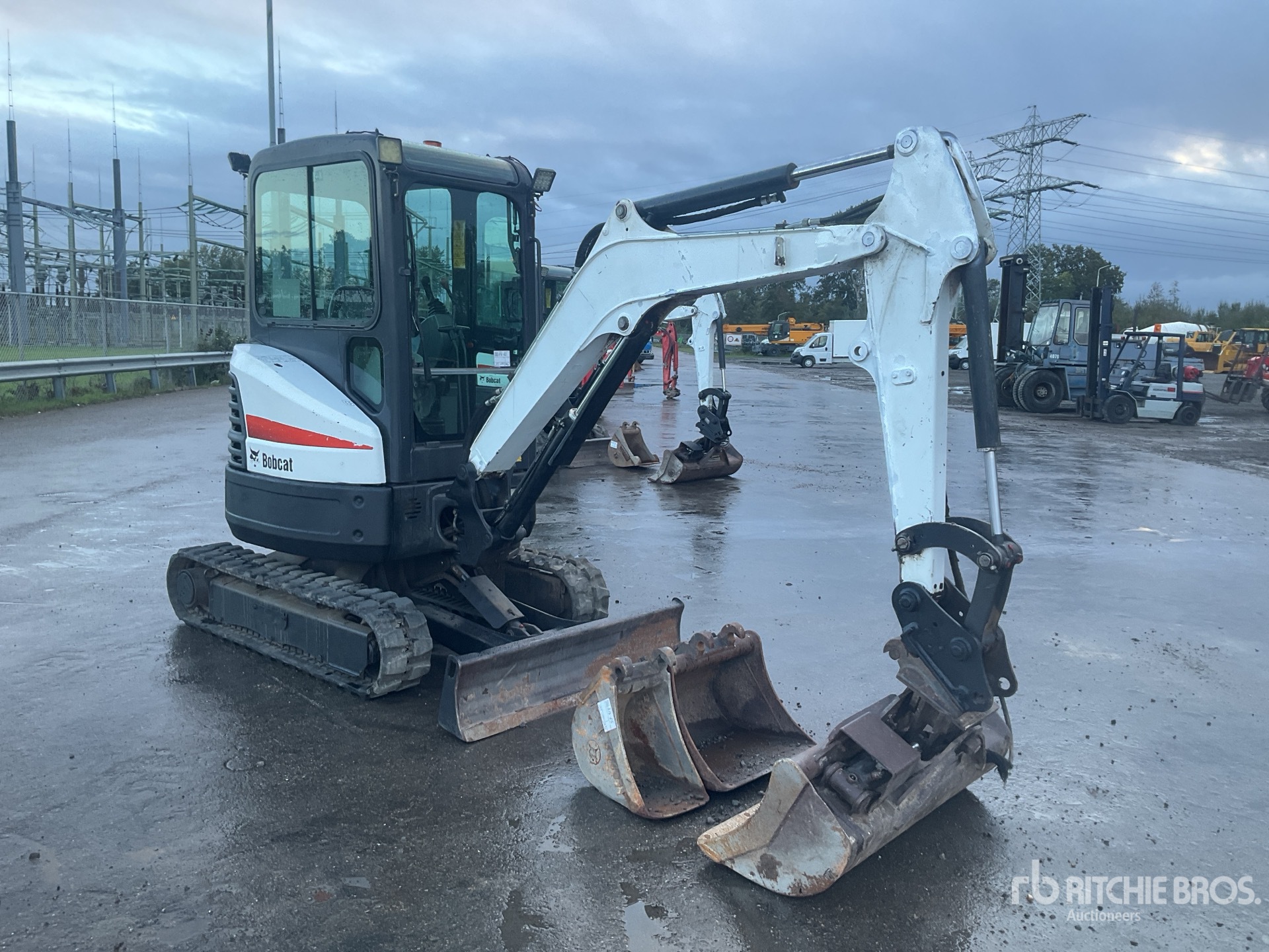 2018 Bobcat E25