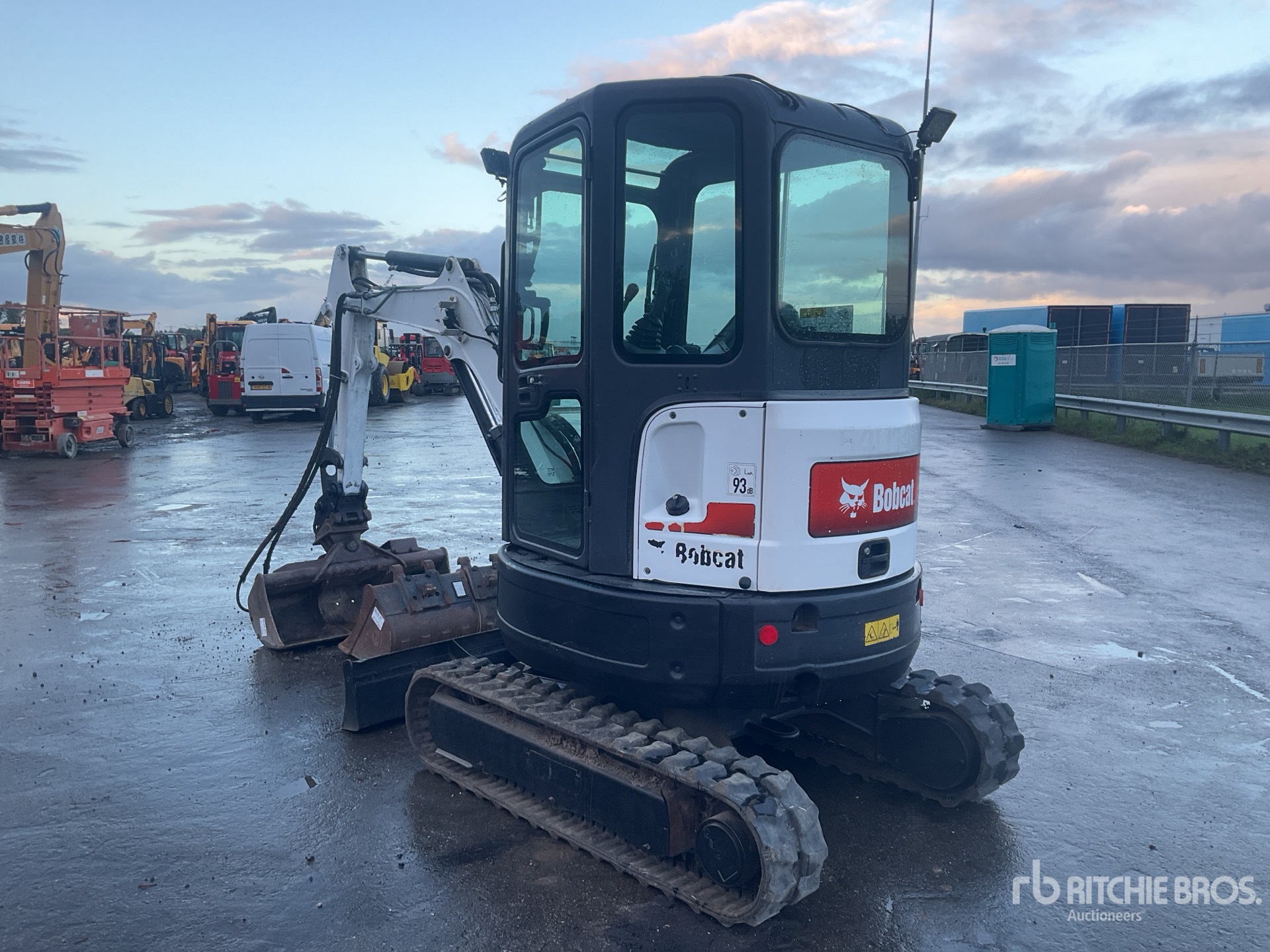 2018 Bobcat E25