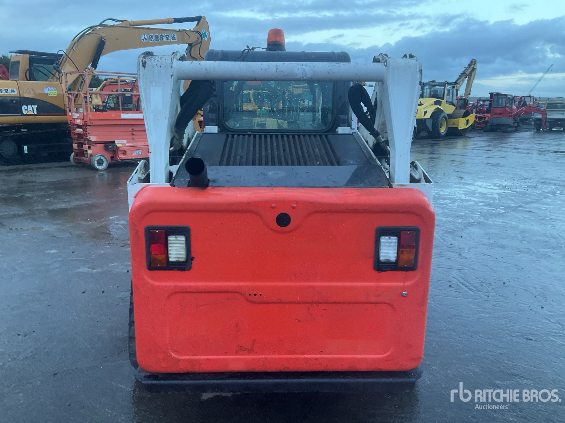 2020 Bobcat T590