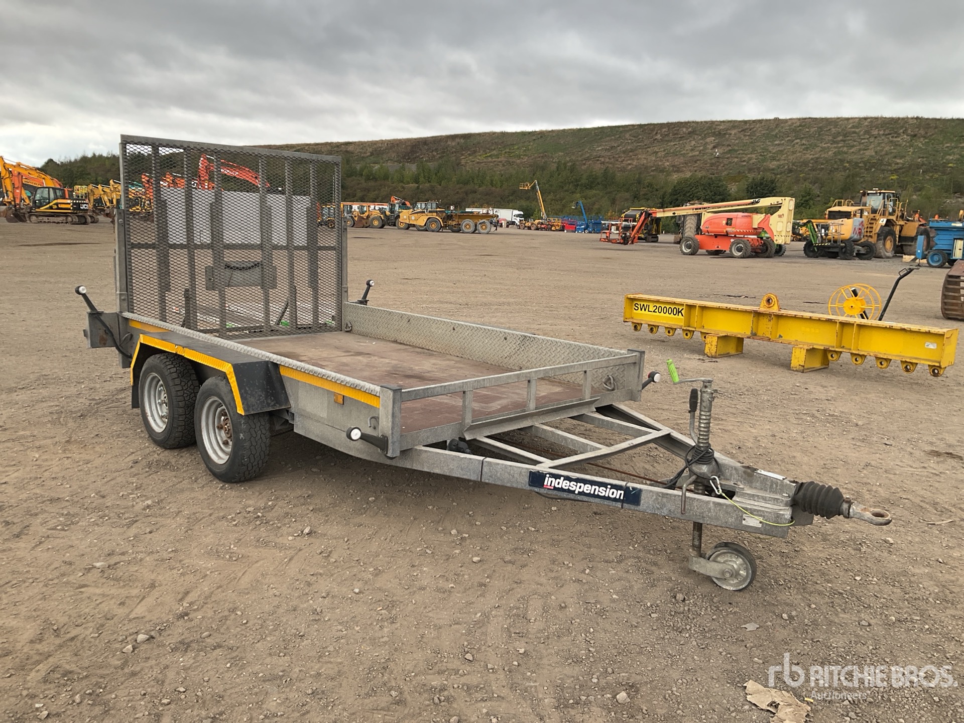 2016 Indespension EQUIPMENT TRAIL