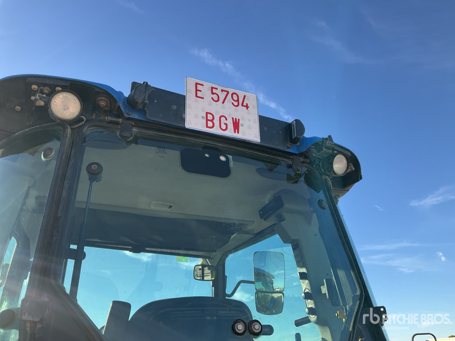 2017 New Holland T5.95