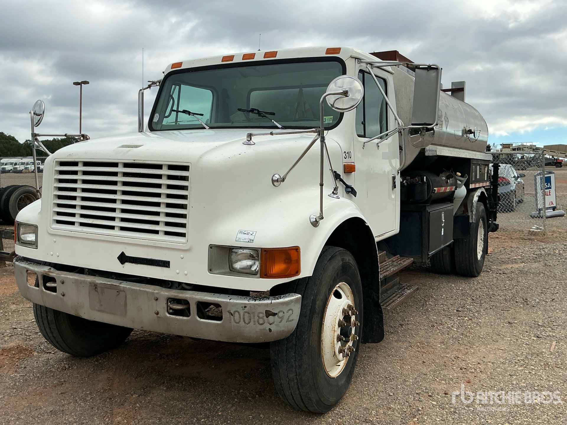 1998 International 4900