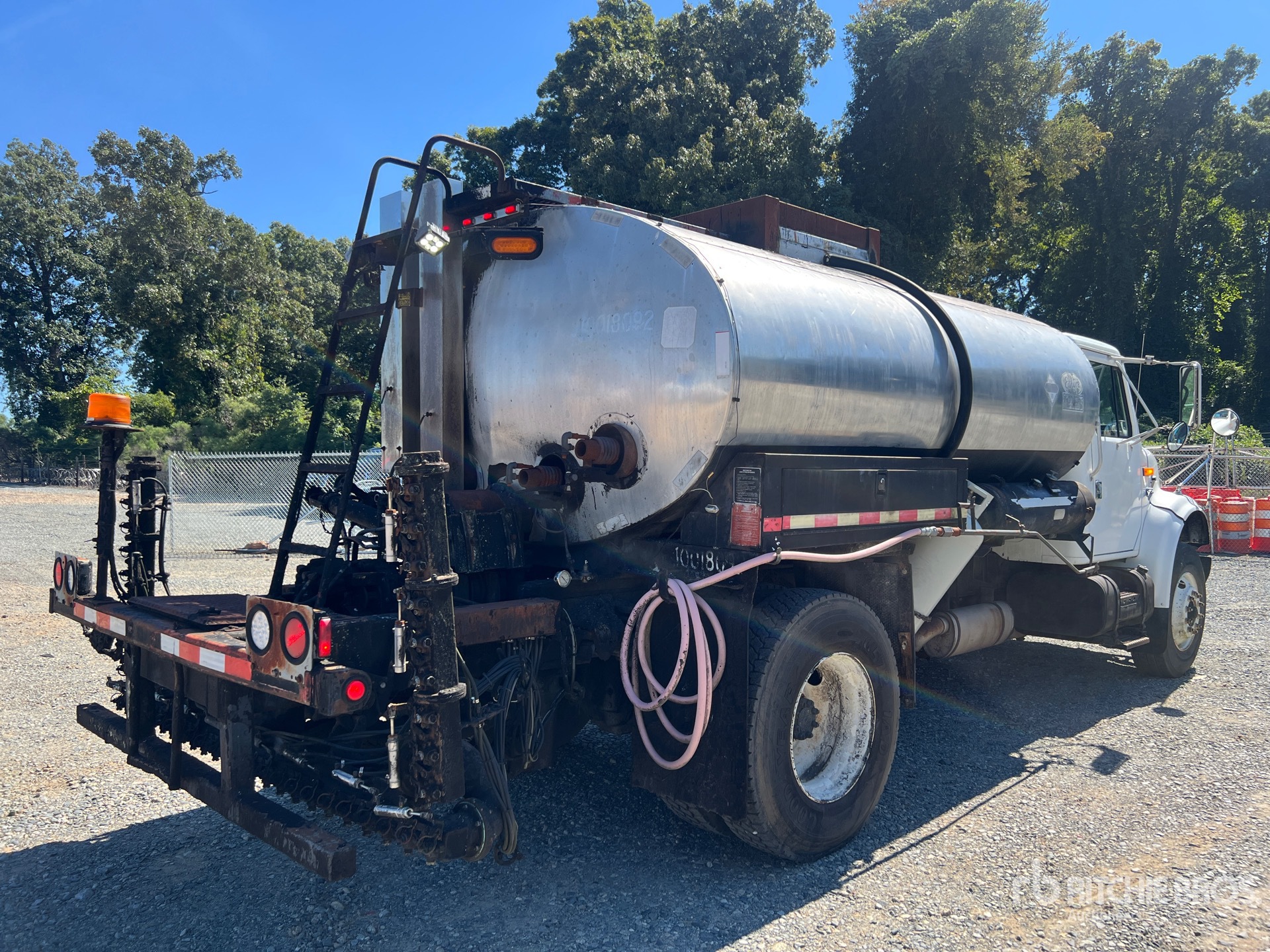 1998 International 4900