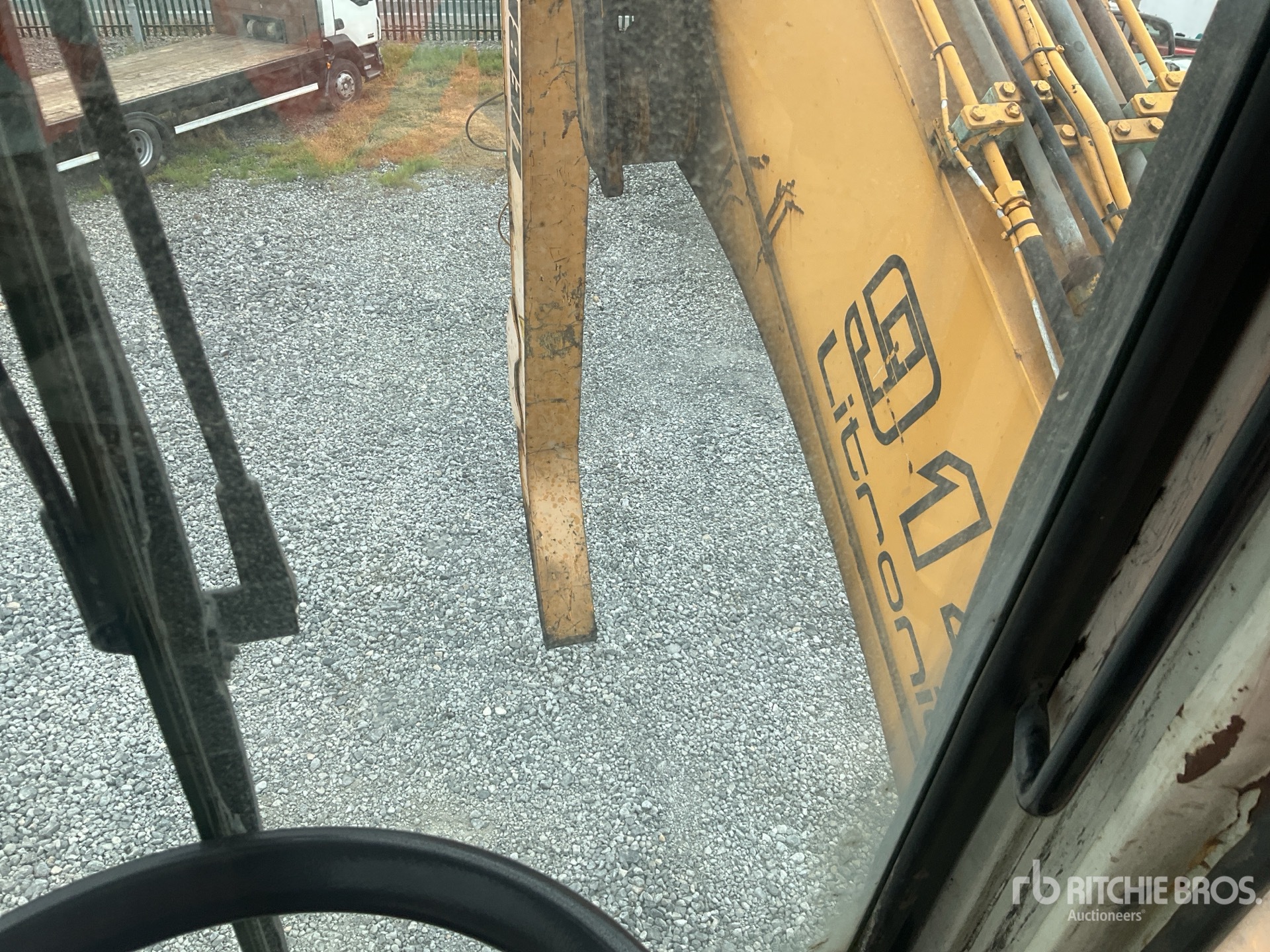 2003 Liebherr A914