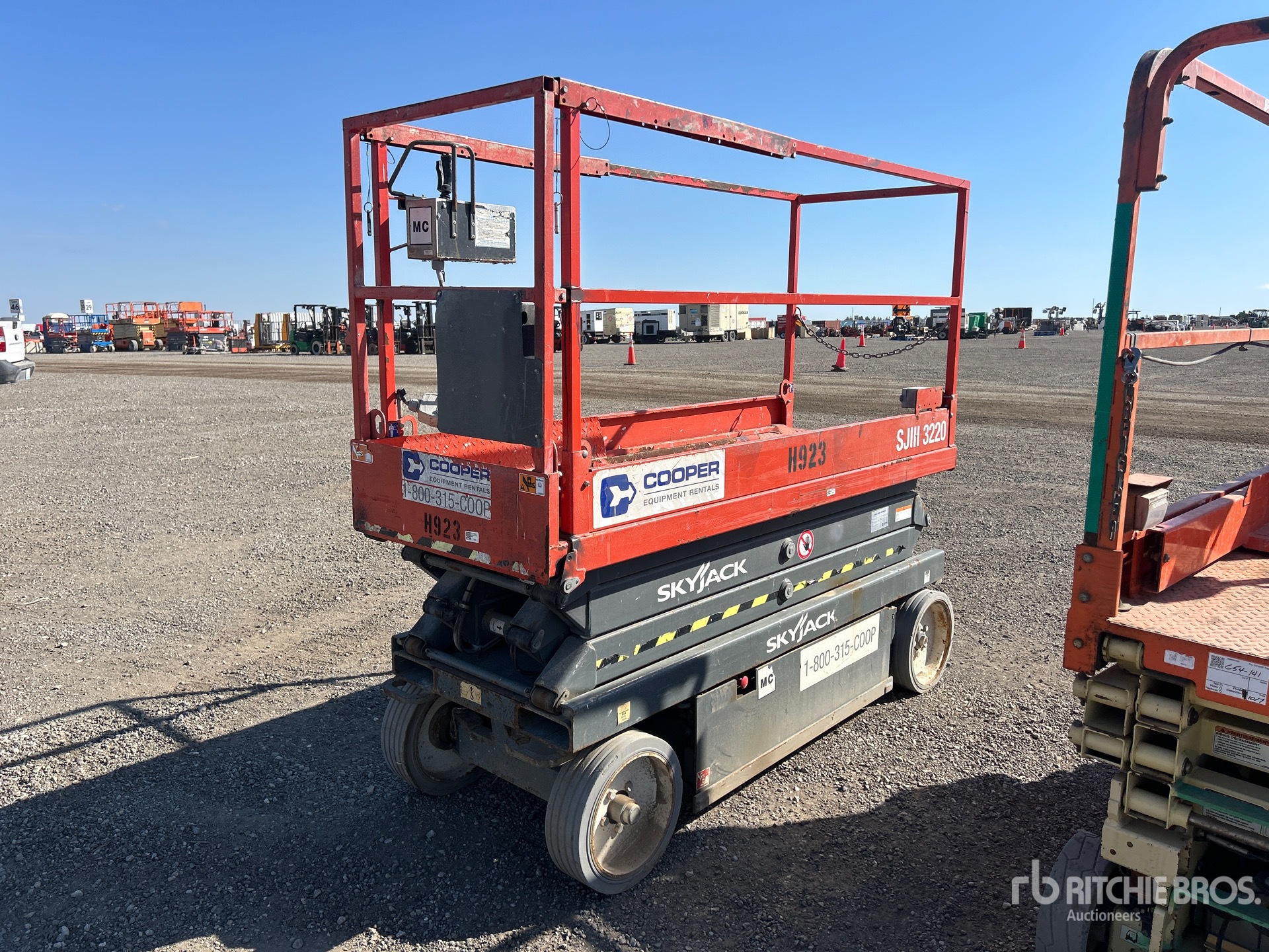 2017 Skyjack SJIII 3220