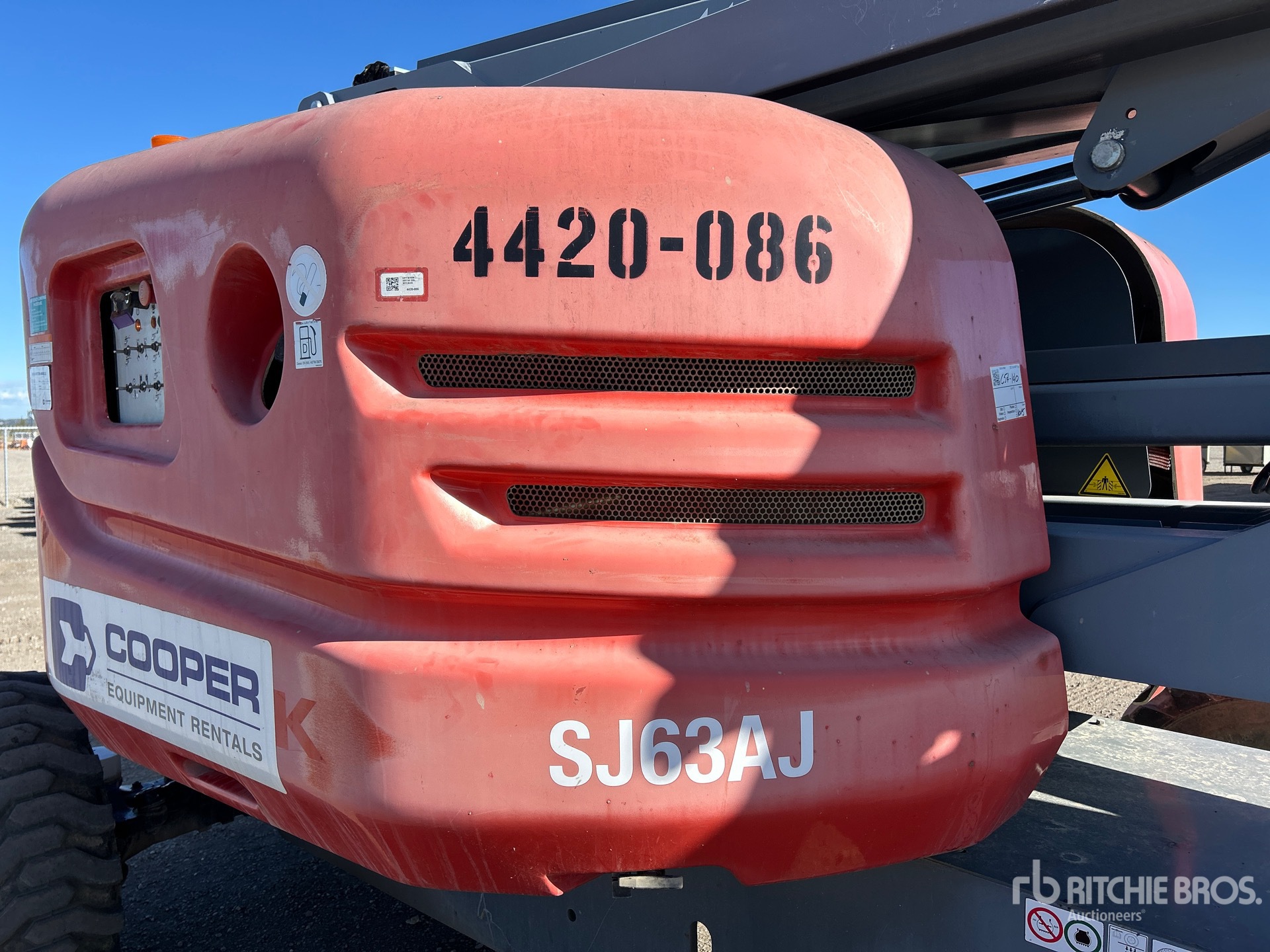 2017 Skyjack SJ63AJ
