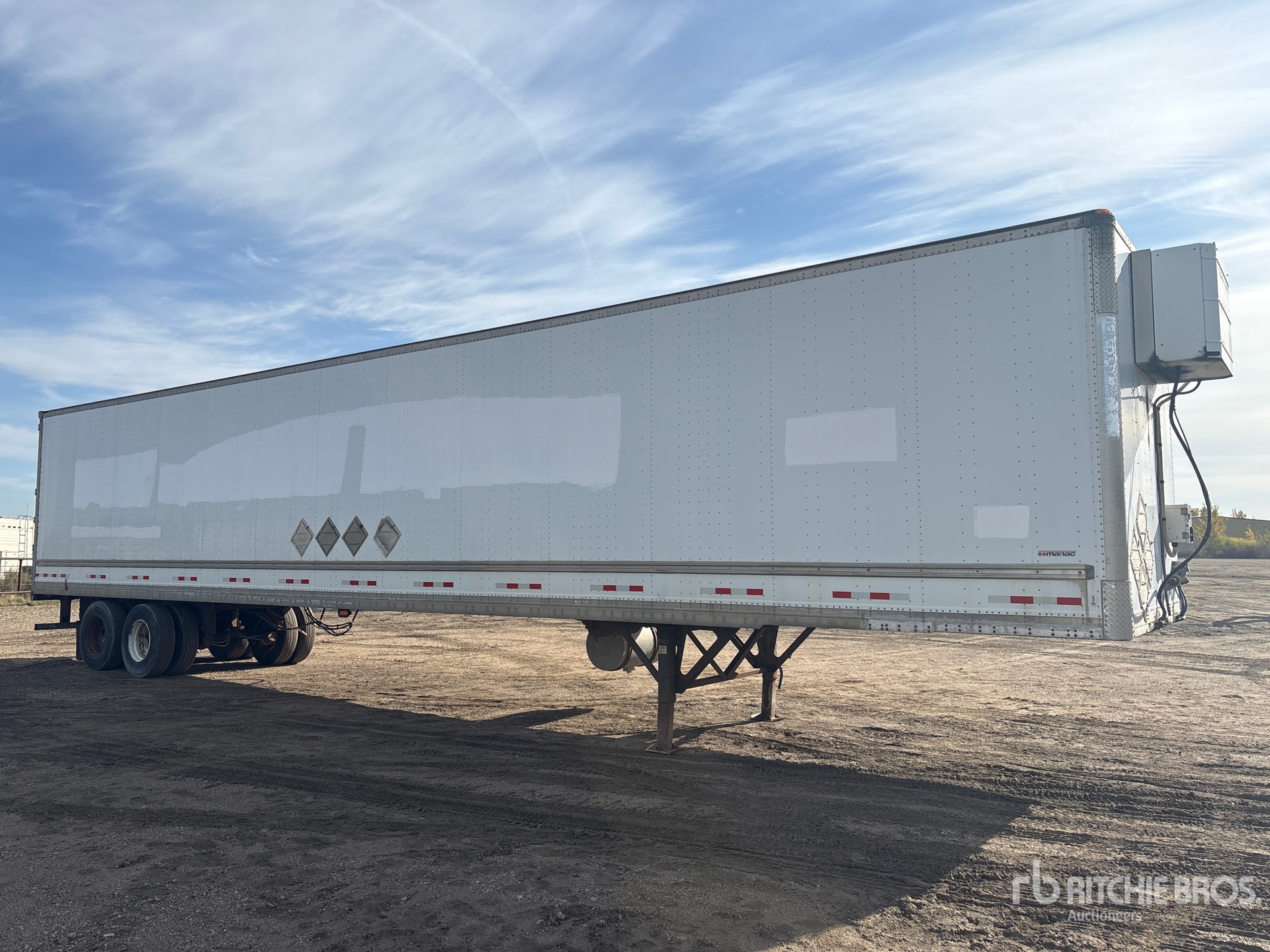 2011 Manac 53 FT X 102 IN T/A HEATED
