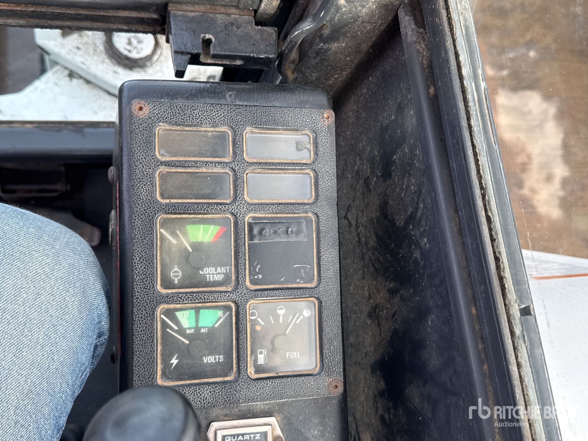 Bobcat 331