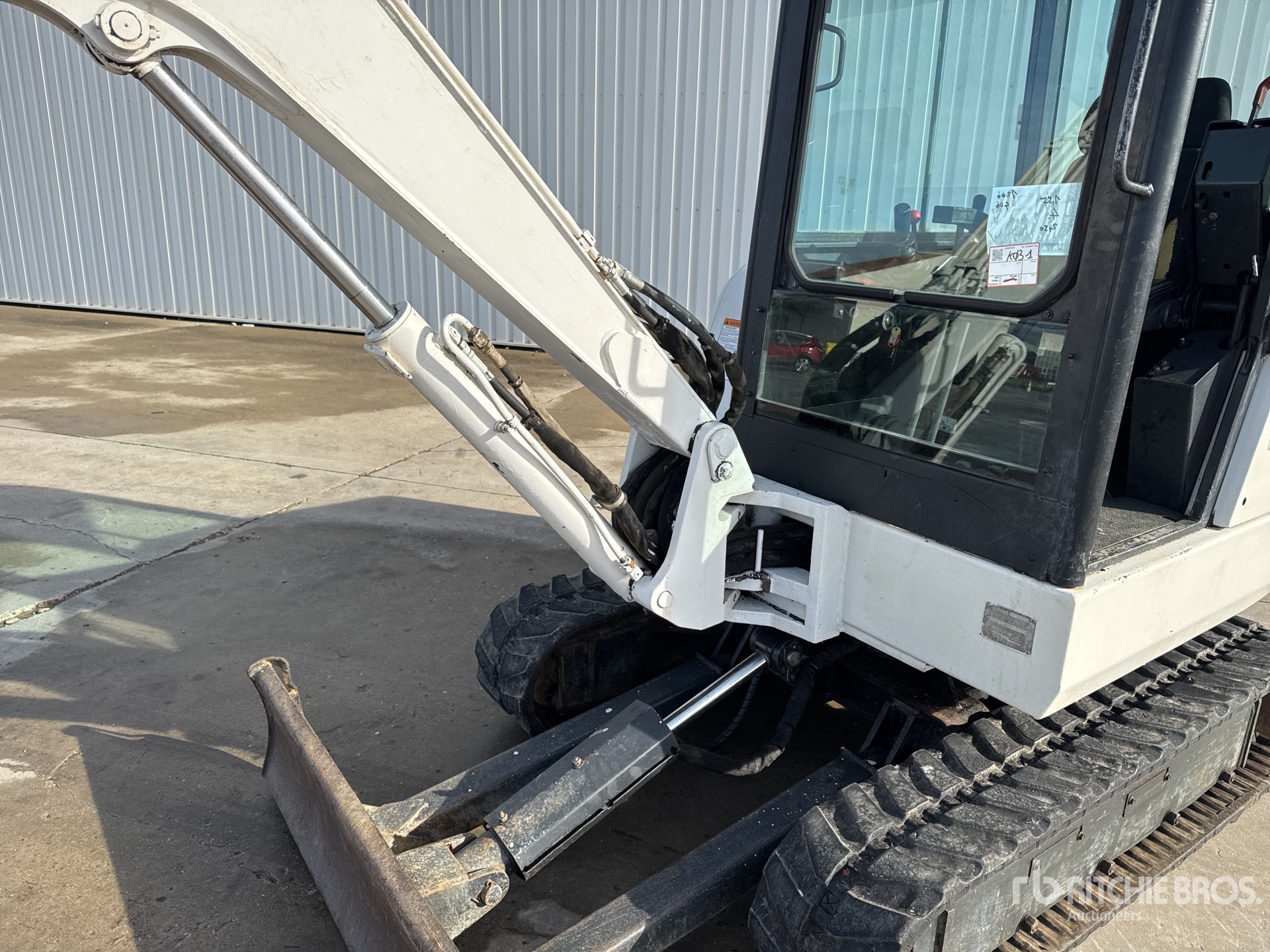 Bobcat 331