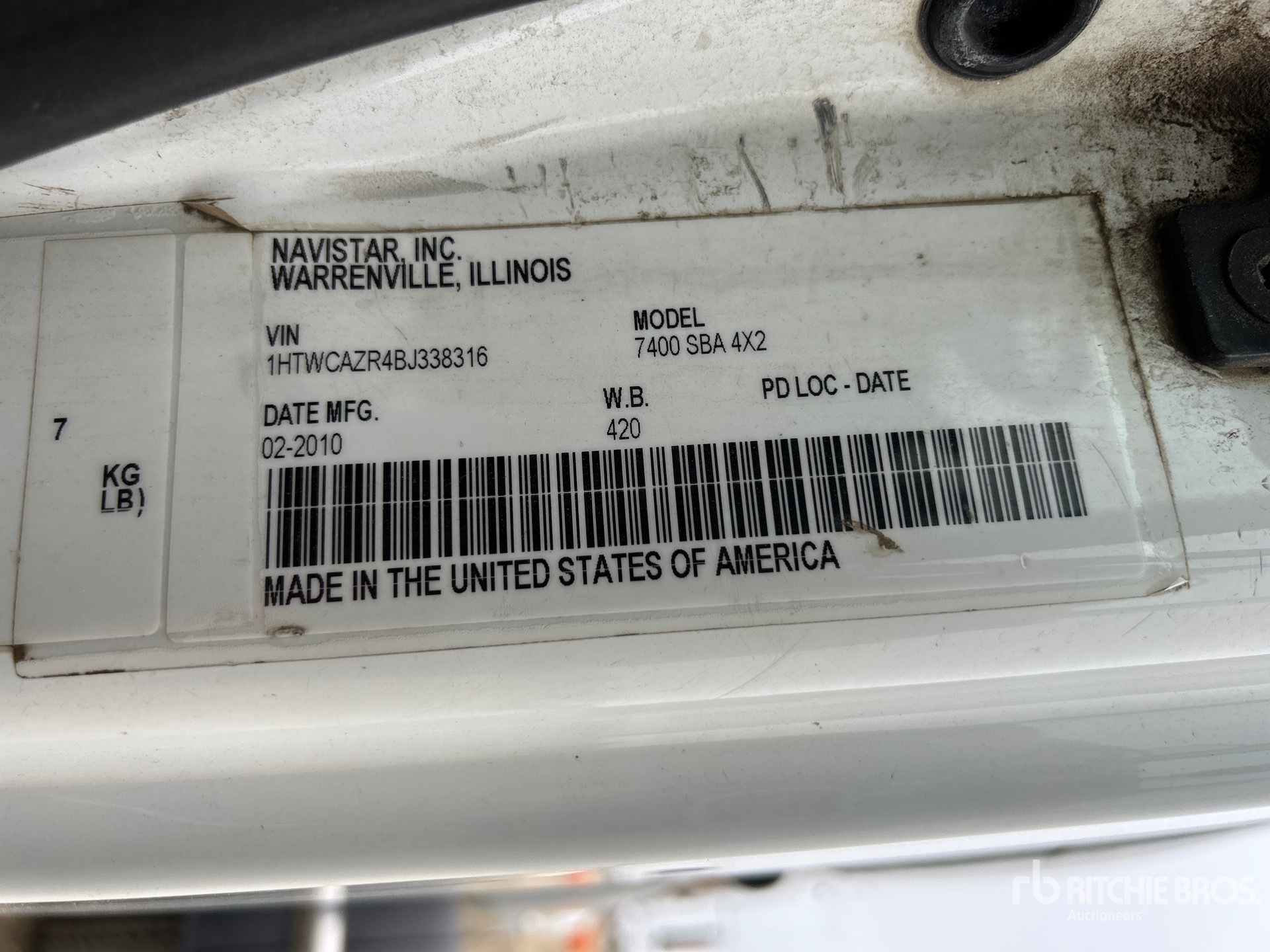 2011 International 7400 SBA