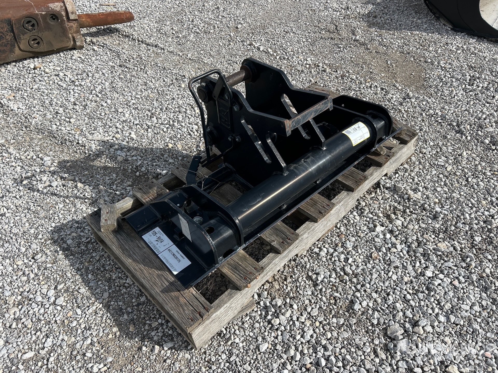 Caterpillar 43.5 IN