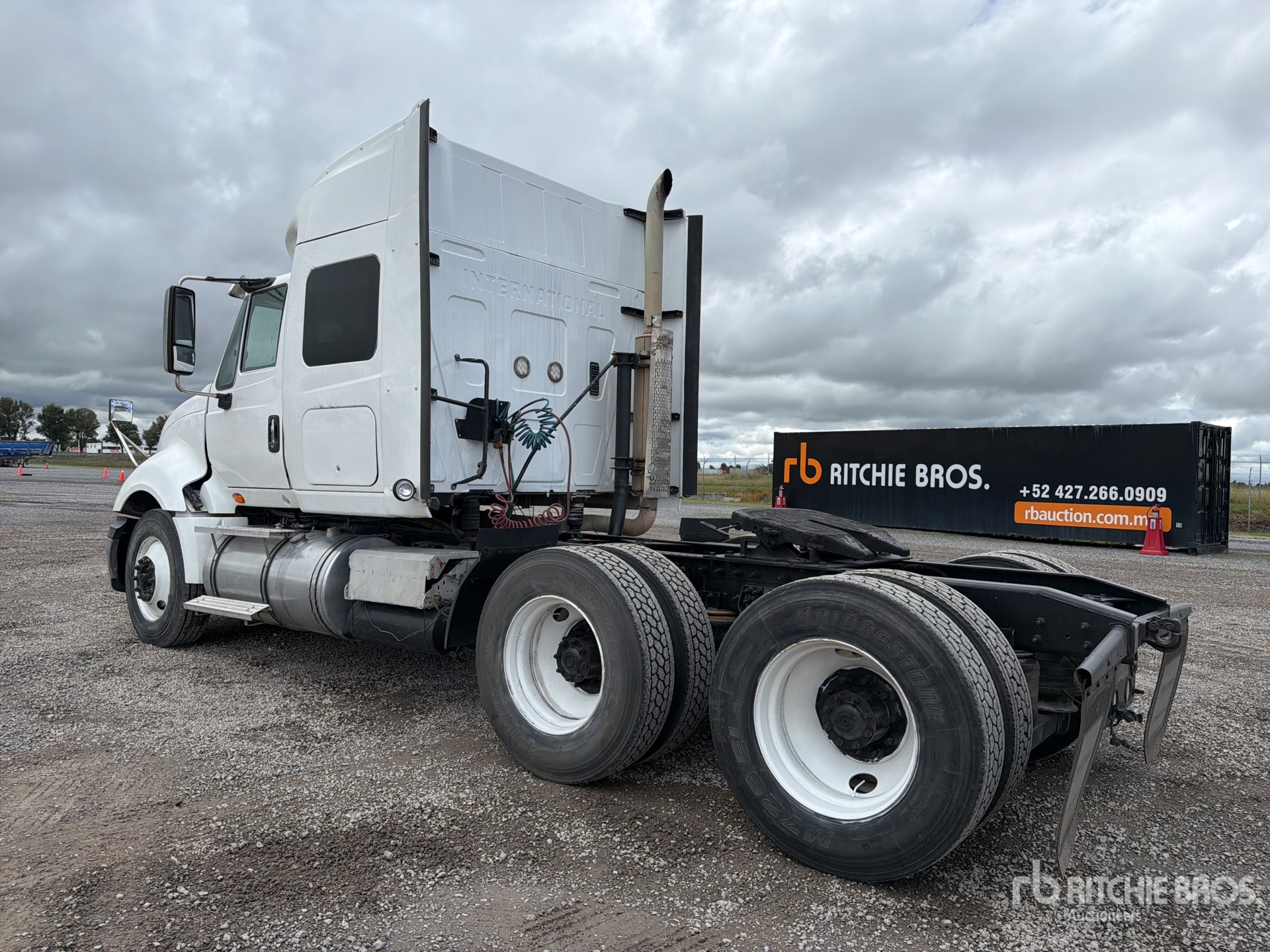 2016 International PROSTAR+113