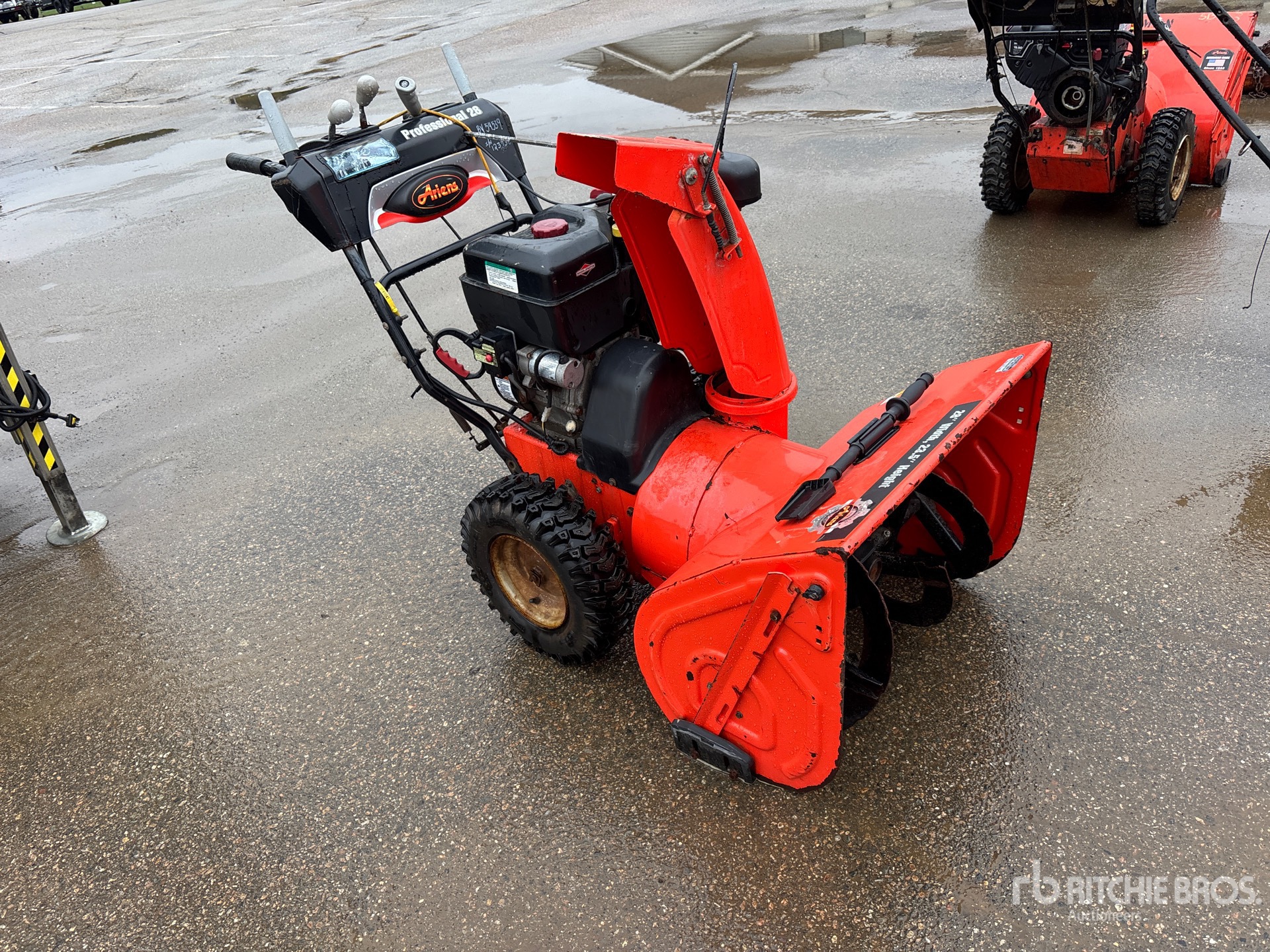 2014 Ariens 28 IN WALK-BEHIND