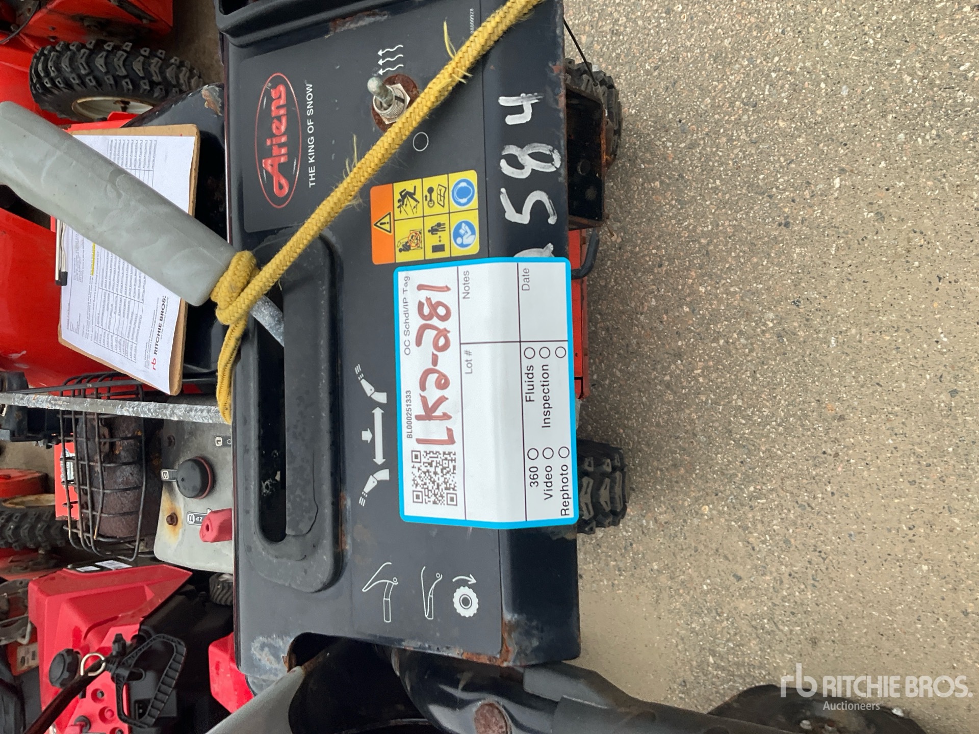 2014 Ariens 28 IN WALK-BEHIND