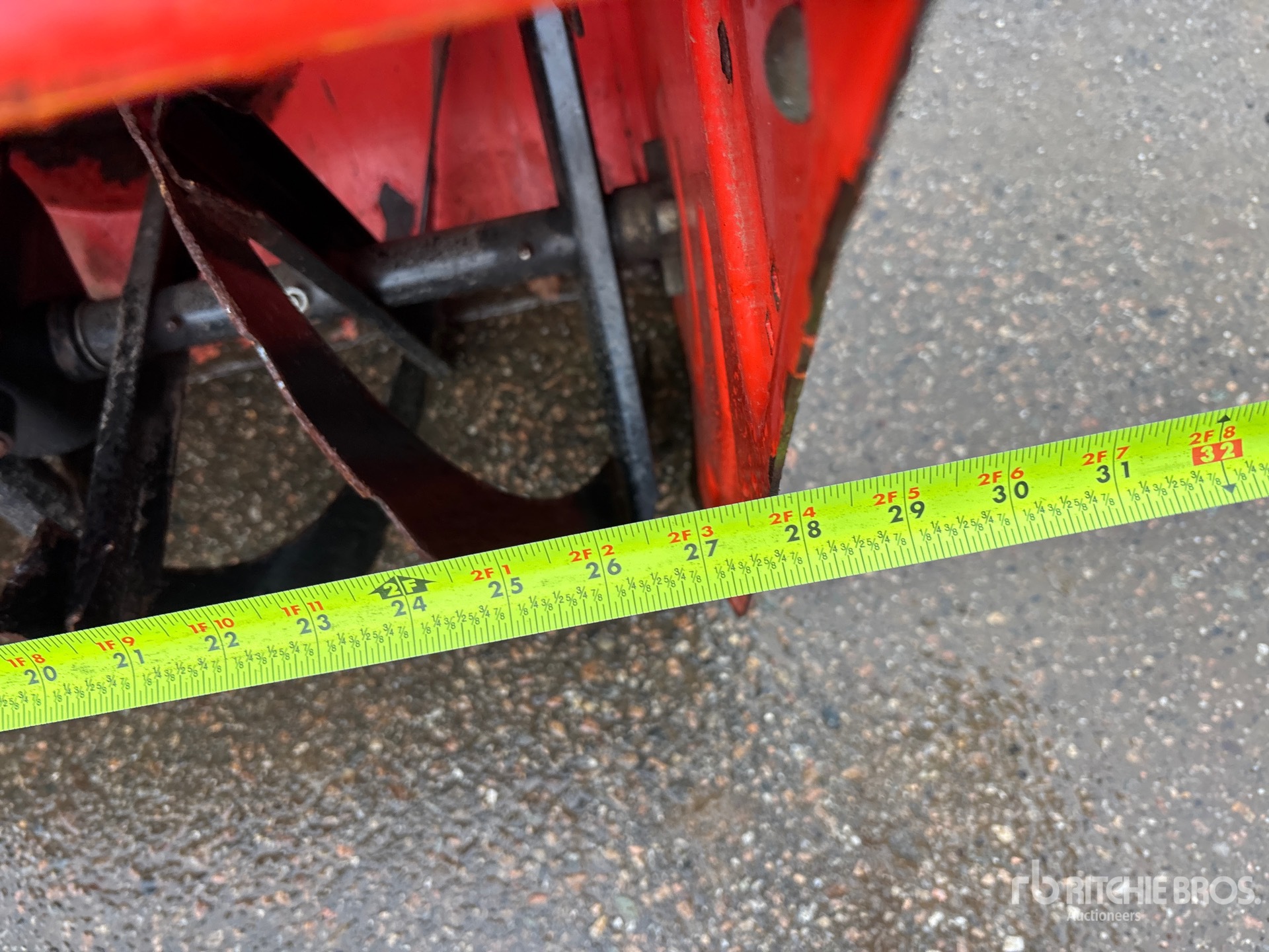 2014 Ariens 28 IN WALK-BEHIND