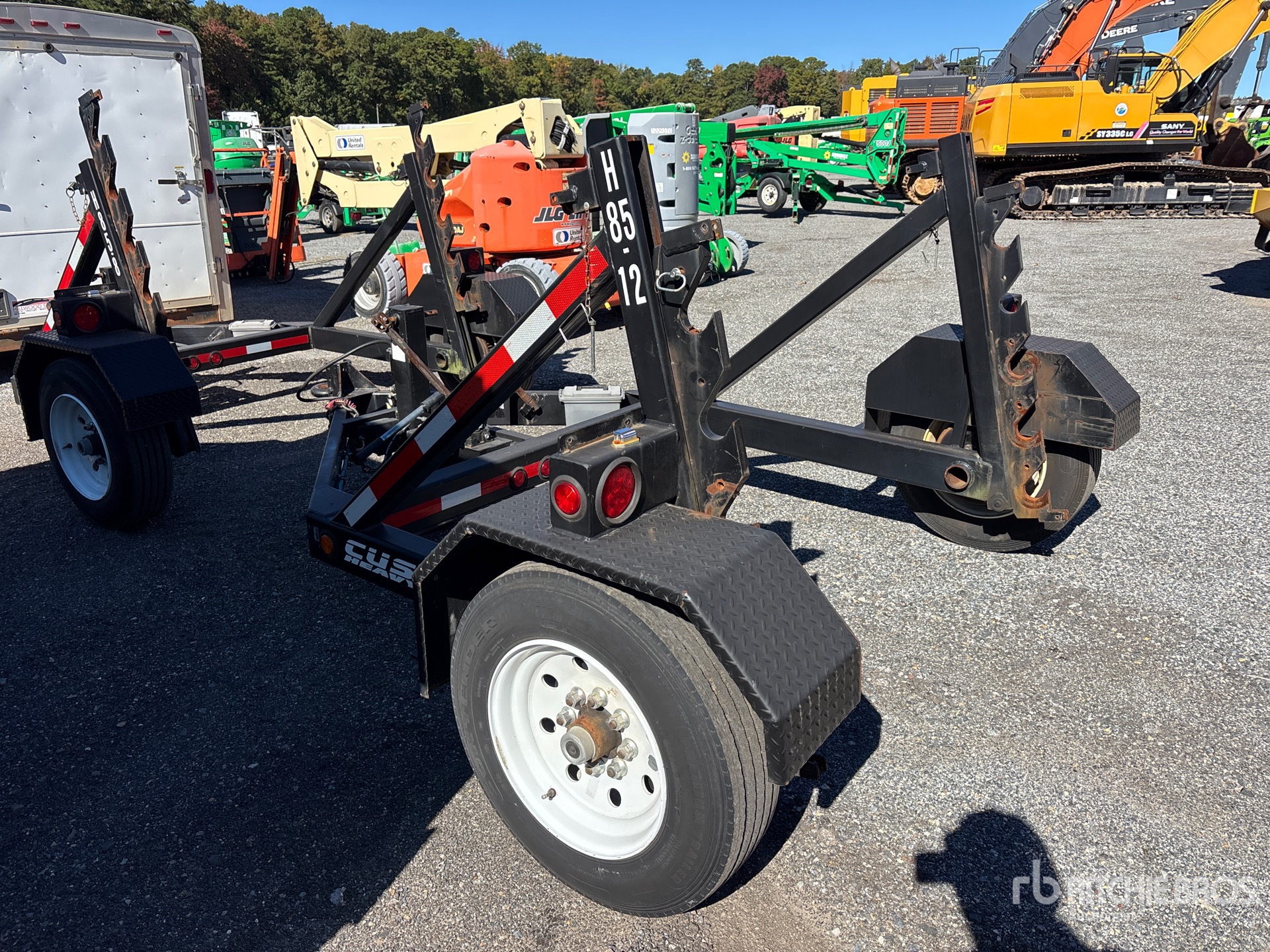 2021 Lucon RTH-85
