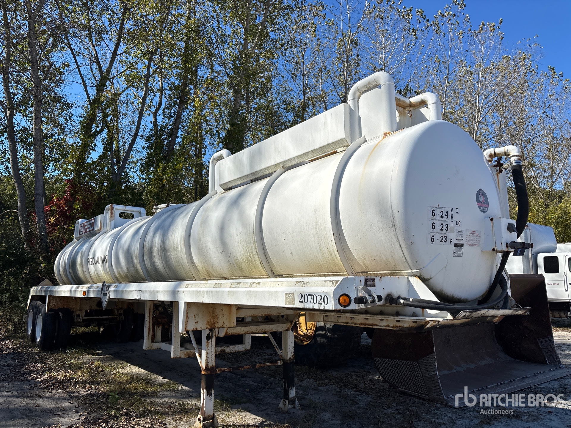 2012 Dragon 5460 gal T/A