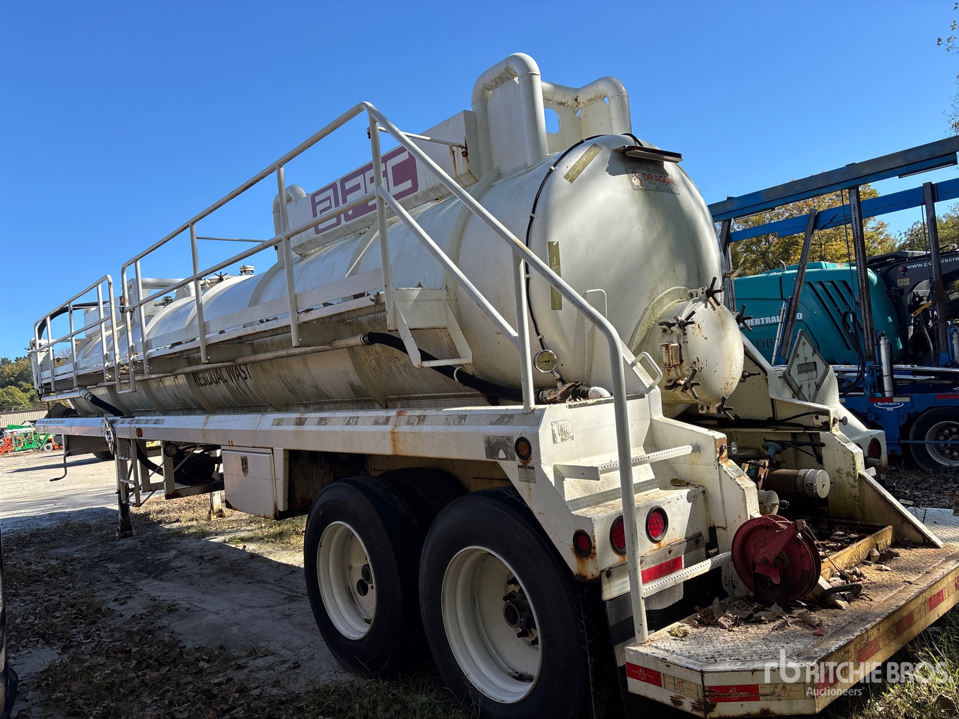 2012 Dragon 5460 gal T/A