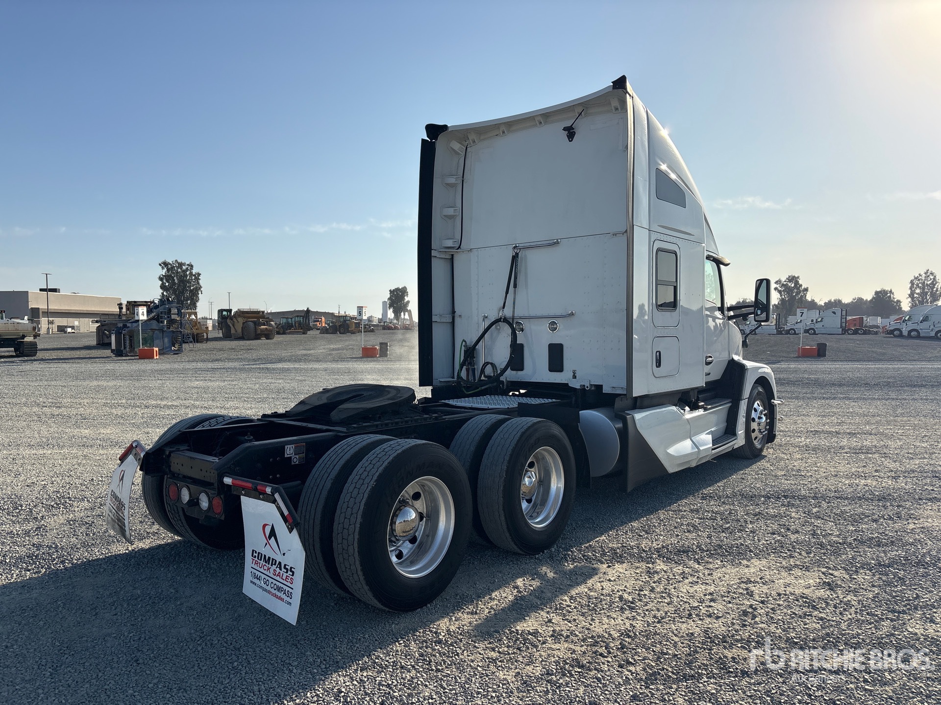 2023 Kenworth T680