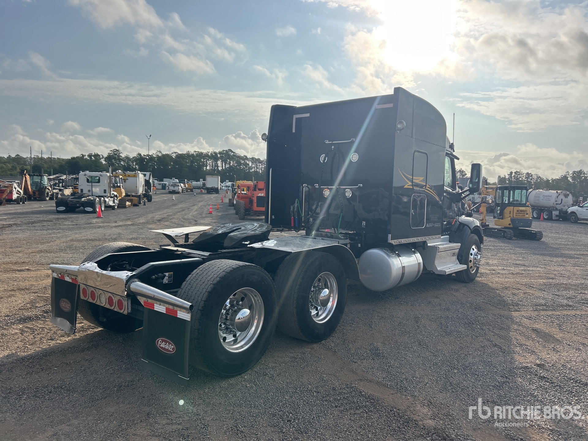 2019 Peterbilt 579