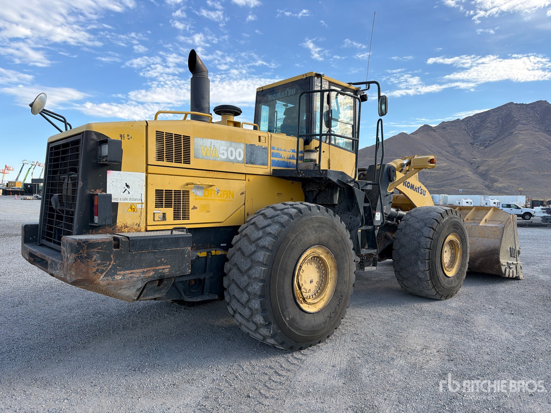 Komatsu WA500-6