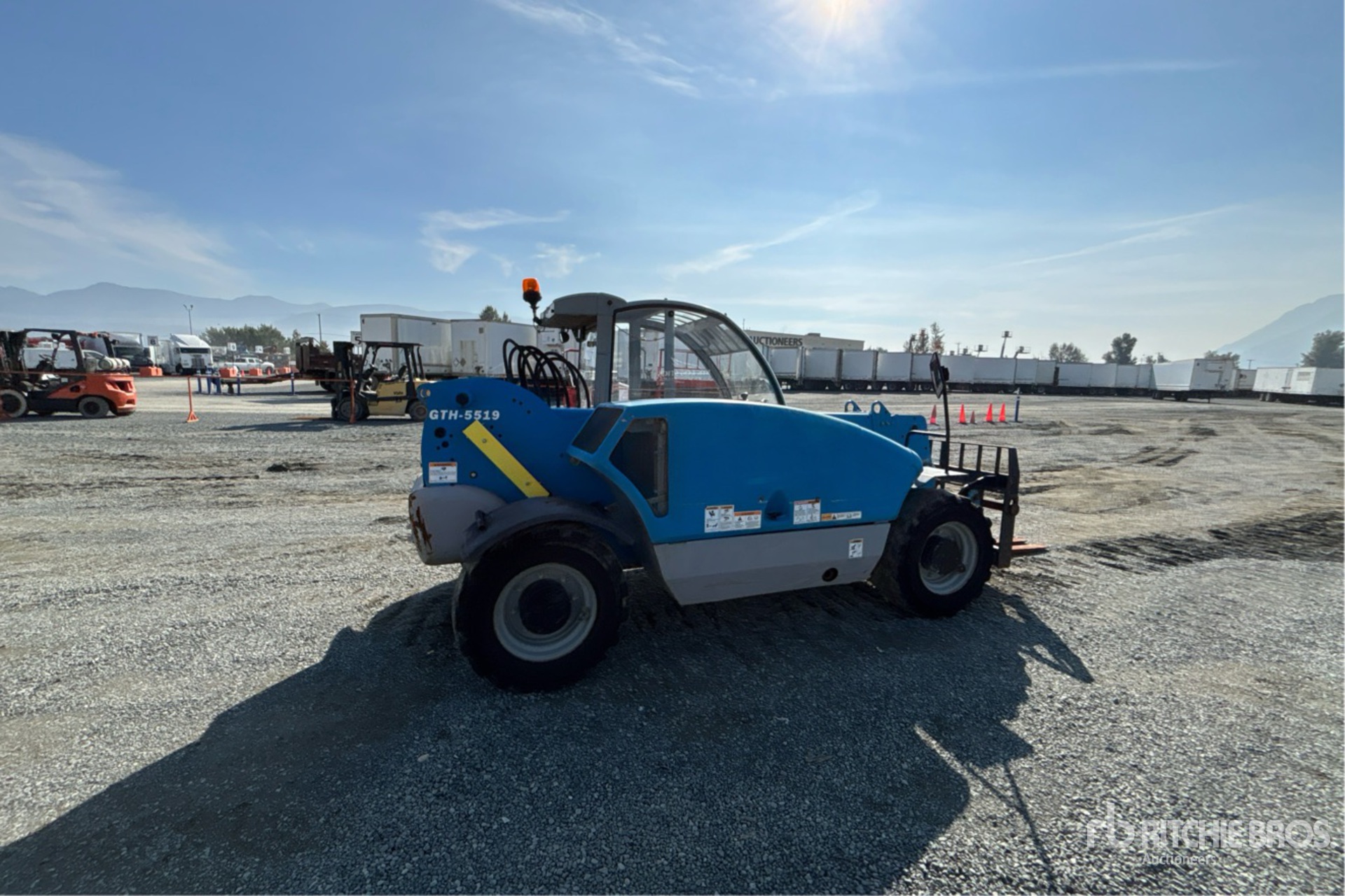 2014 Genie GTH-5519